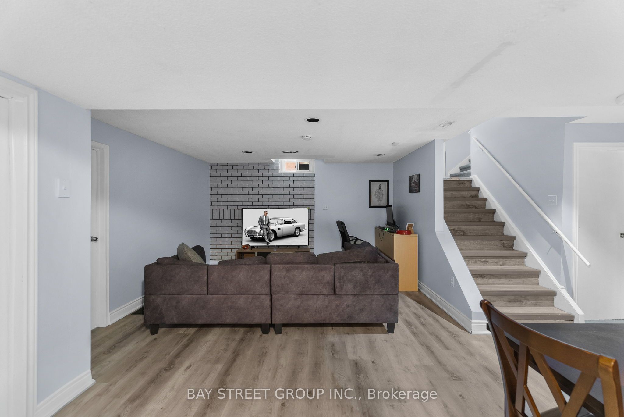 34 Lamp Crescent Property Photo 6