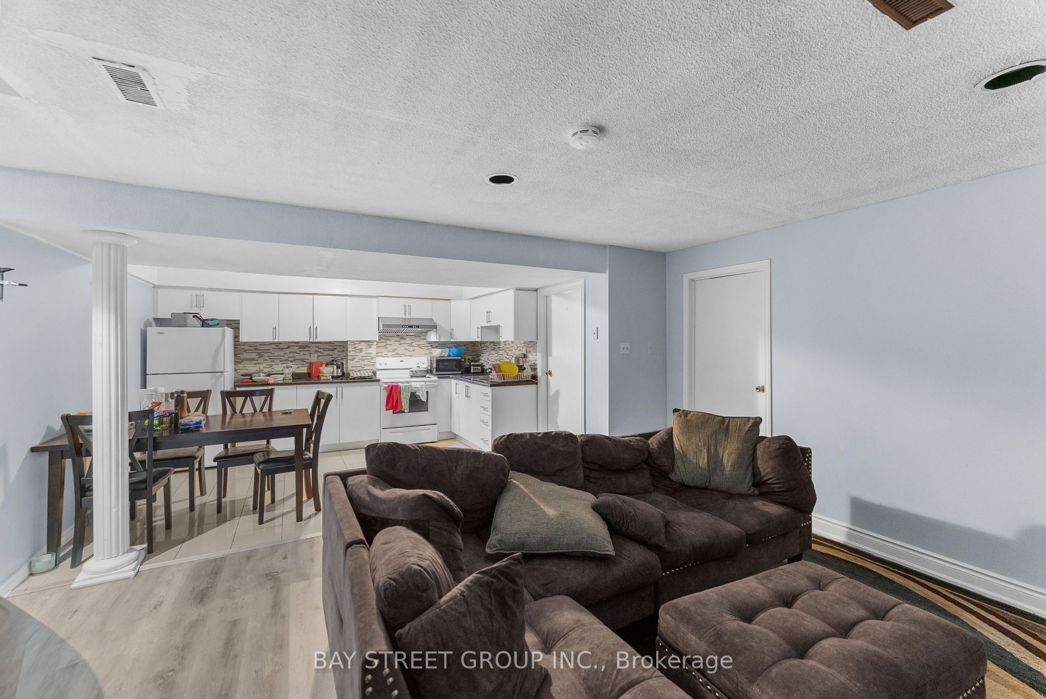 34 Lamp Crescent Property Photo 7
