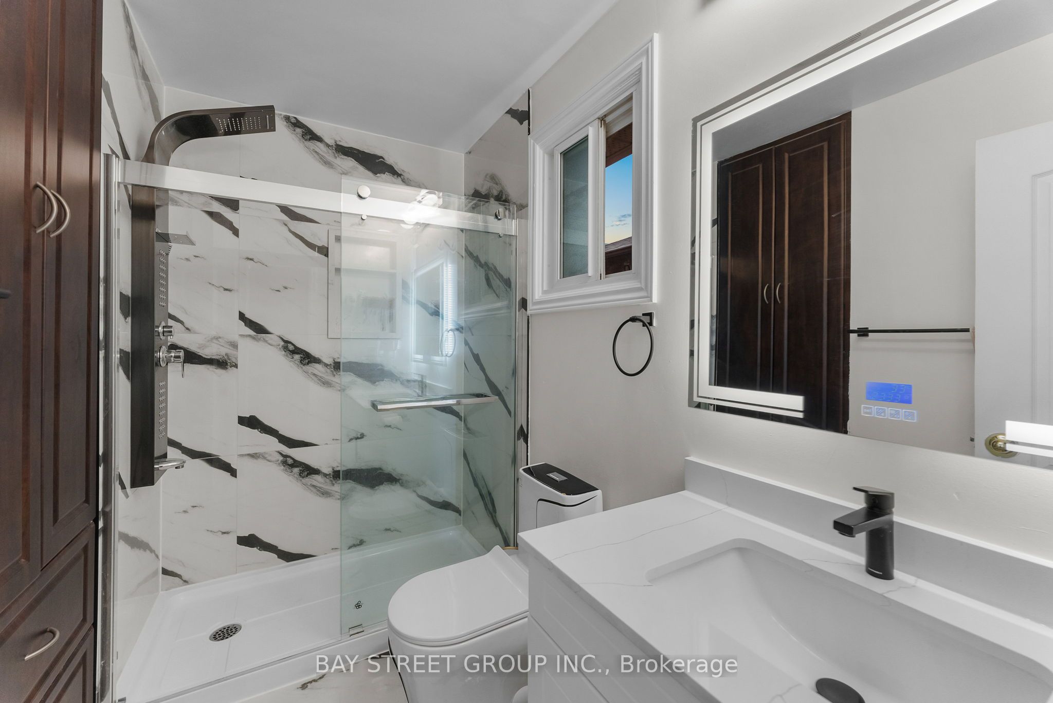 34 Lamp Crescent Property Photo 16