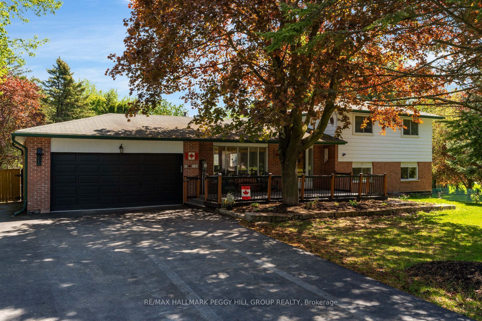 2145 18th Side Road Property Photo 1