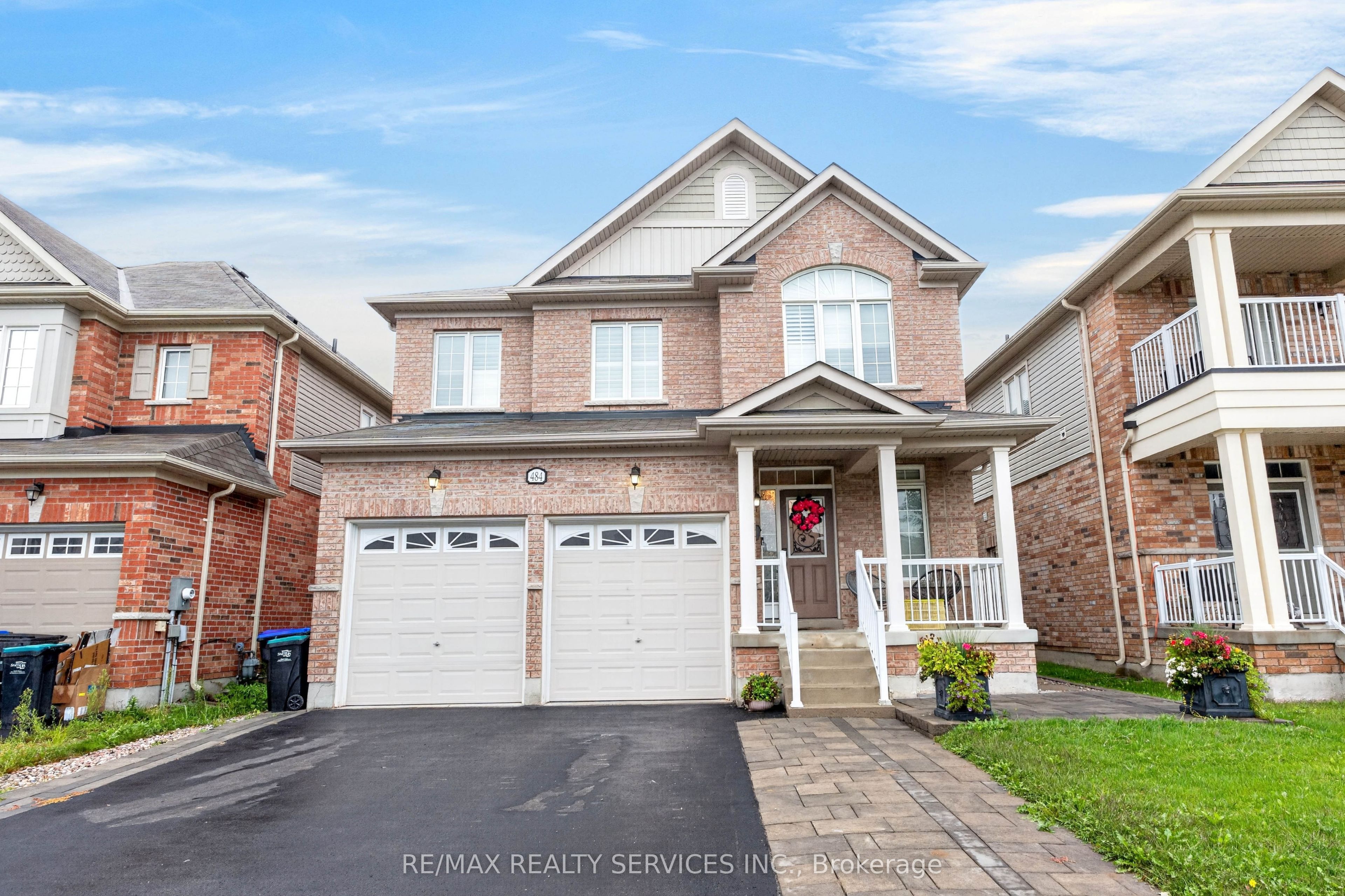 484 Greenwood Drive Property Photo 1