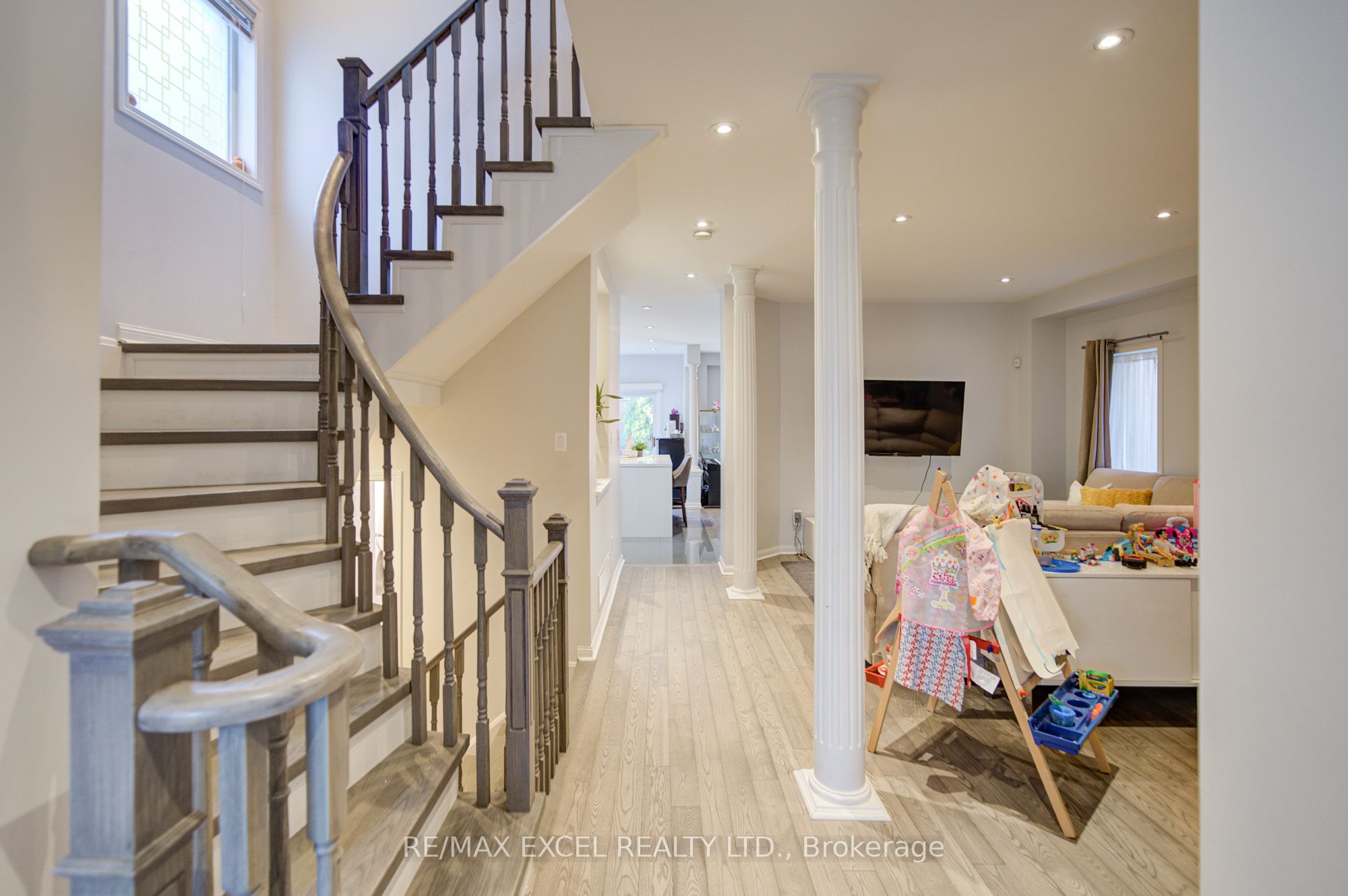 6 Sapphire Drive Property Photo 5