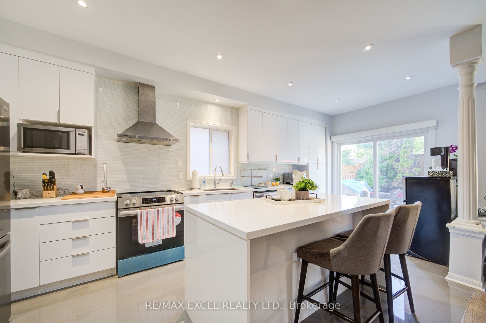 6 Sapphire Drive Property Photo 16