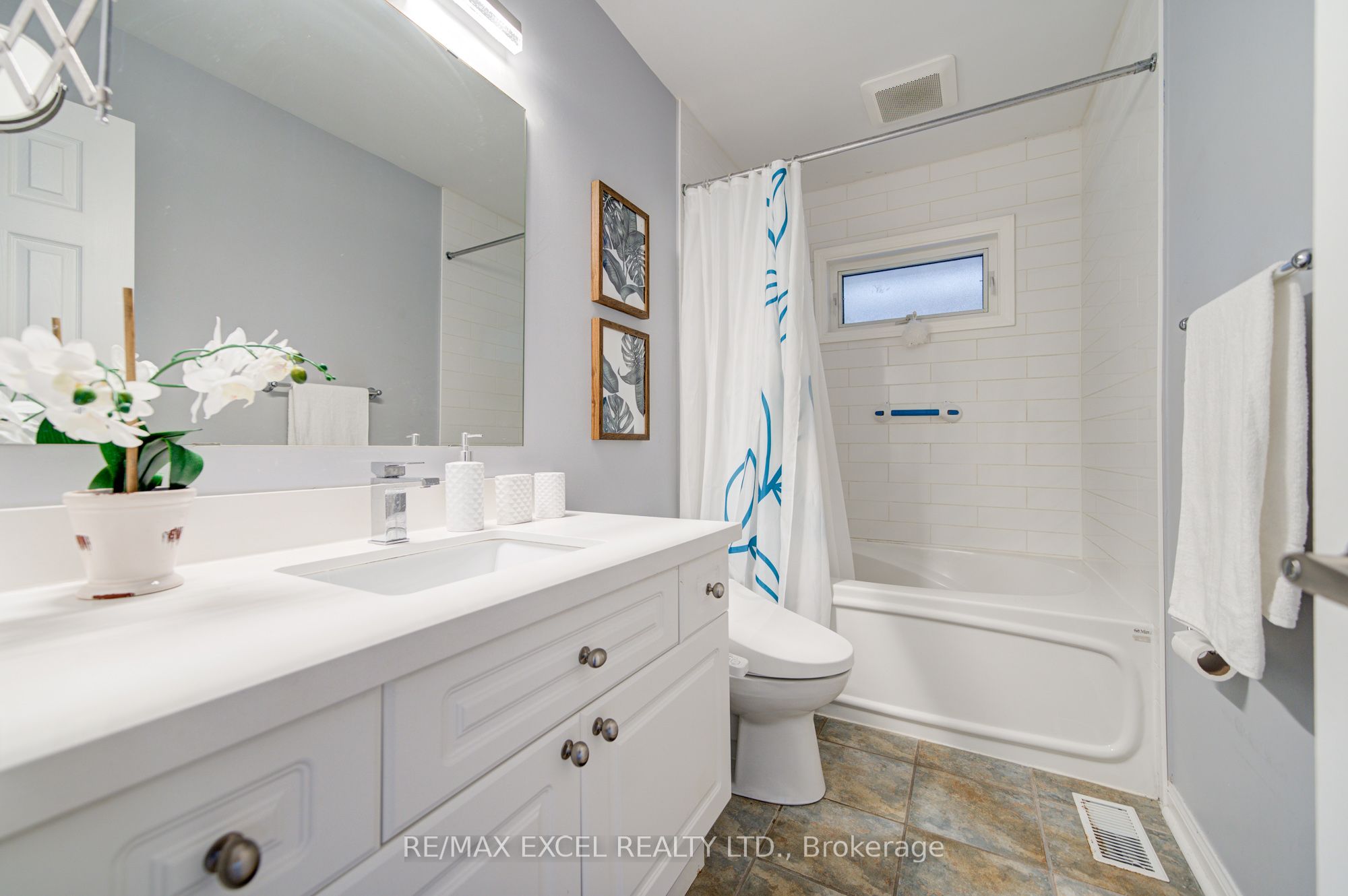 6 Sapphire Drive Property Photo 28