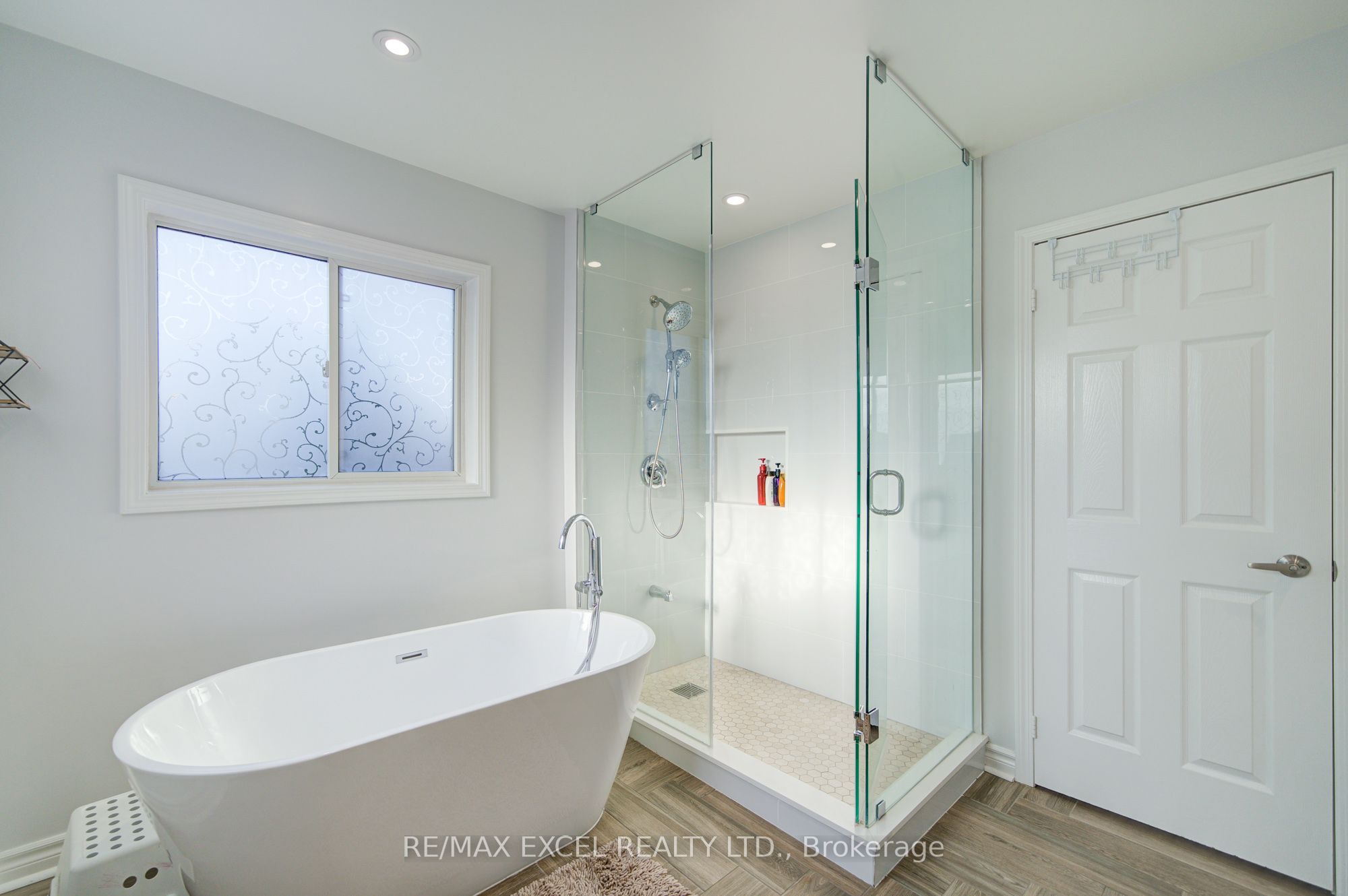 6 Sapphire Drive Property Photo 39