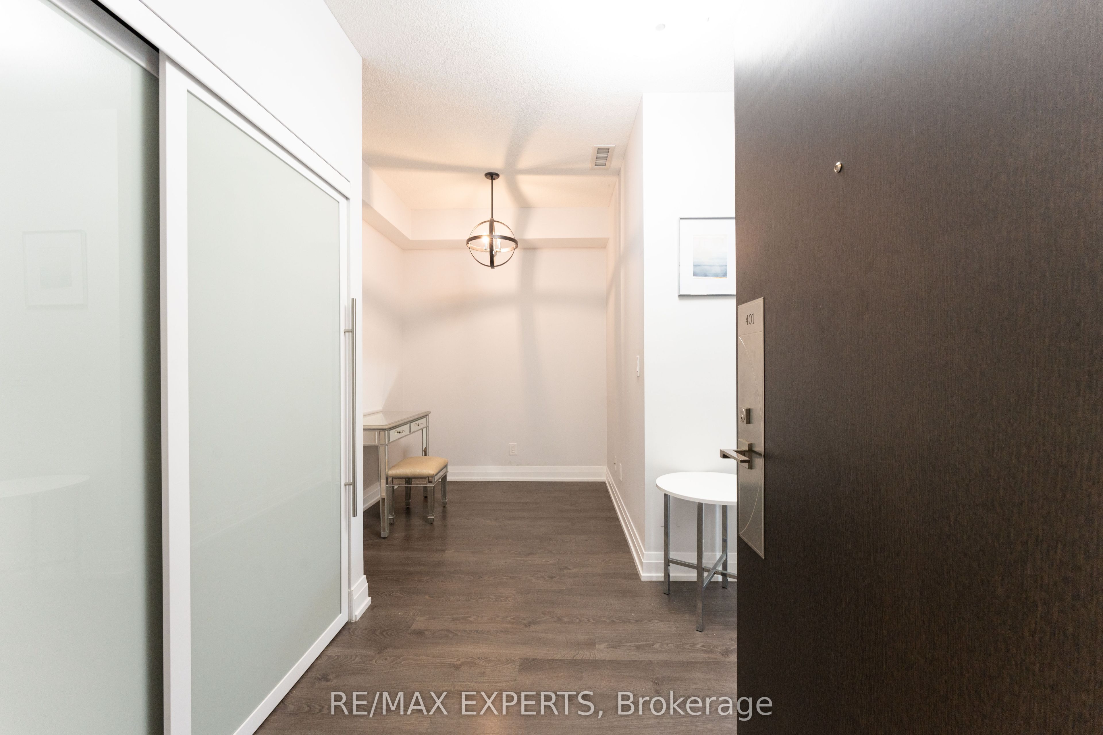3700 Highway 7 401 Property Photo 4