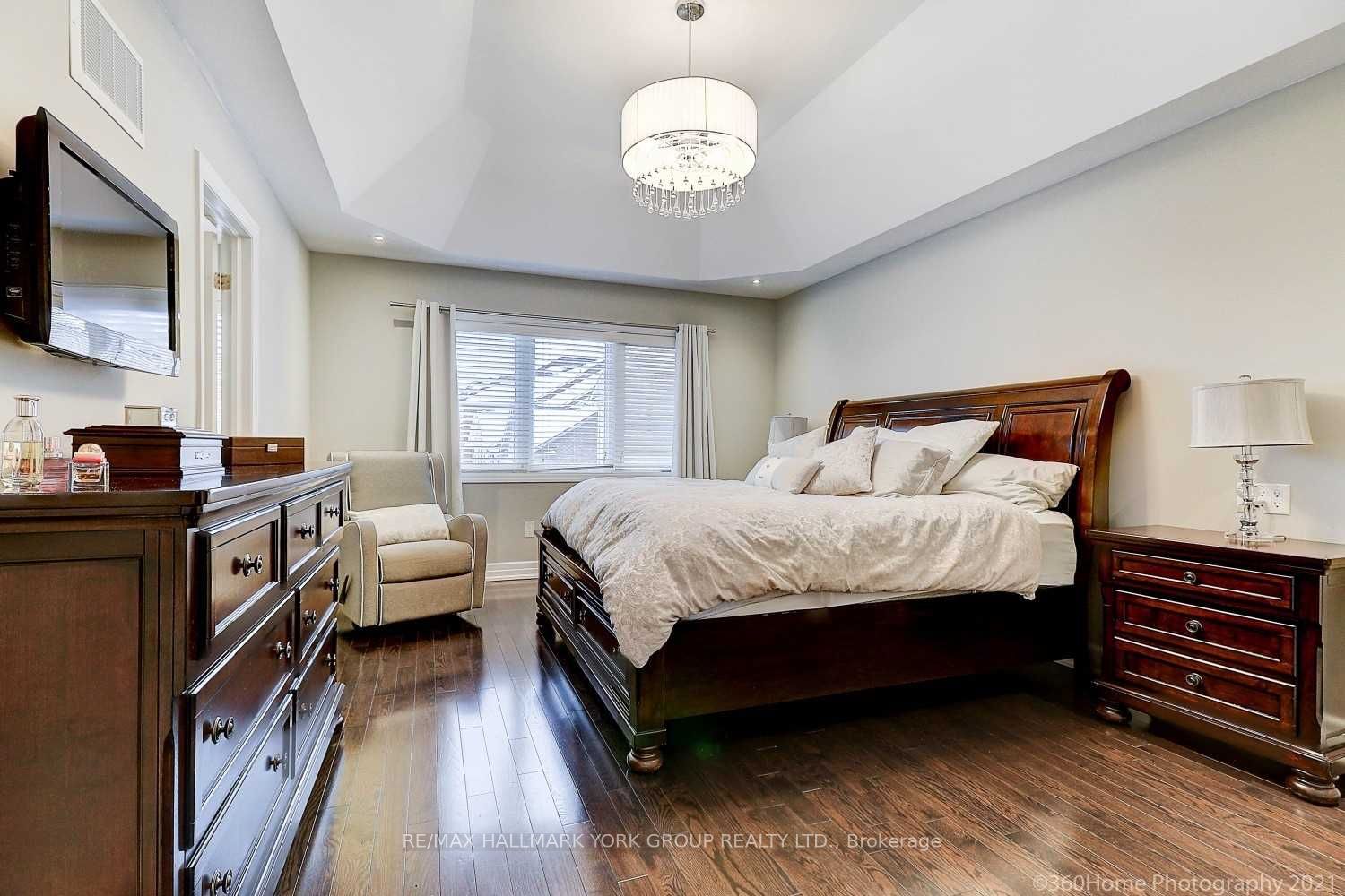 63 Alex Campbell Cres Drive Property Photo 10