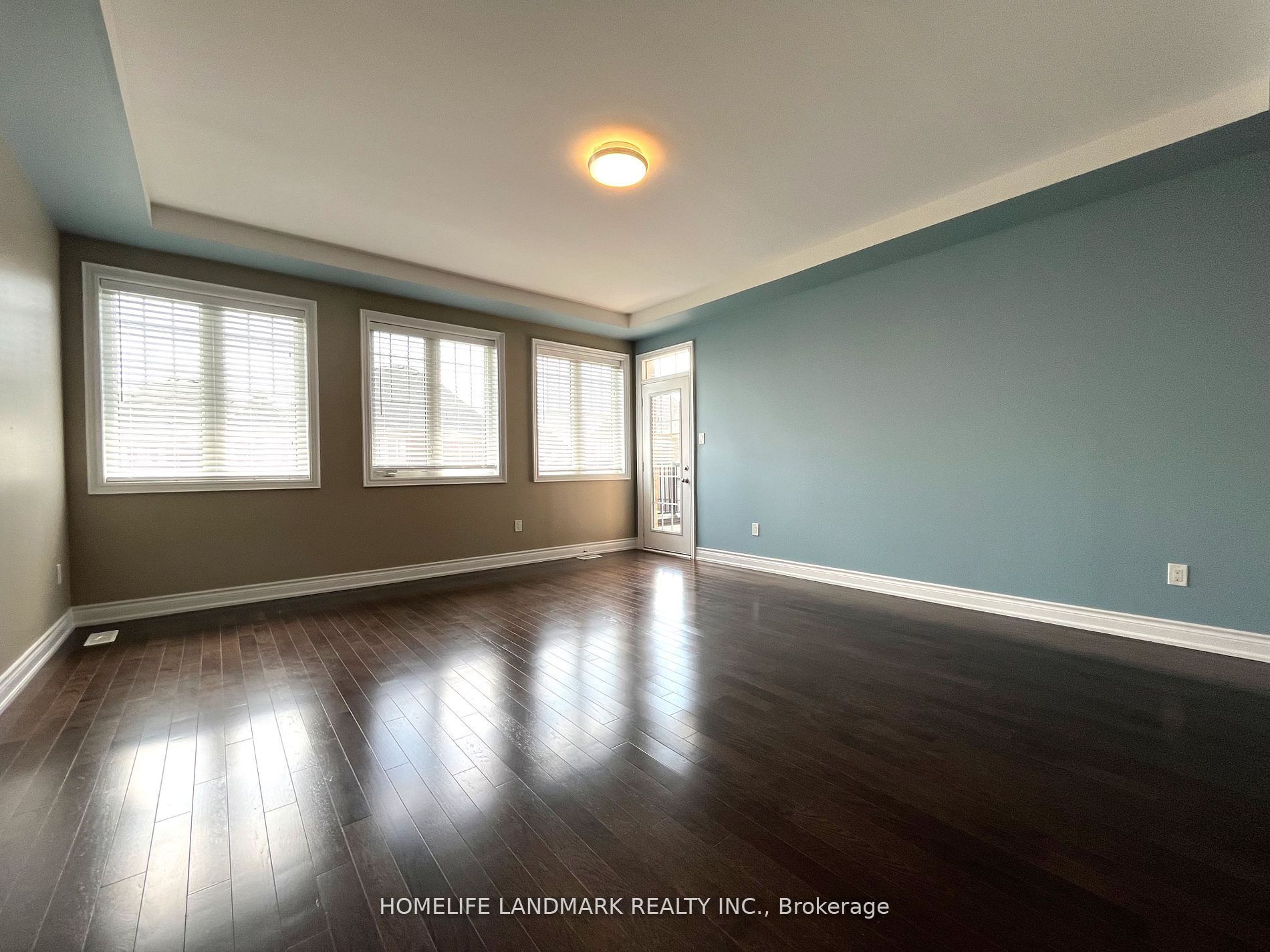 39 Larkin Avenue Property Photo 22