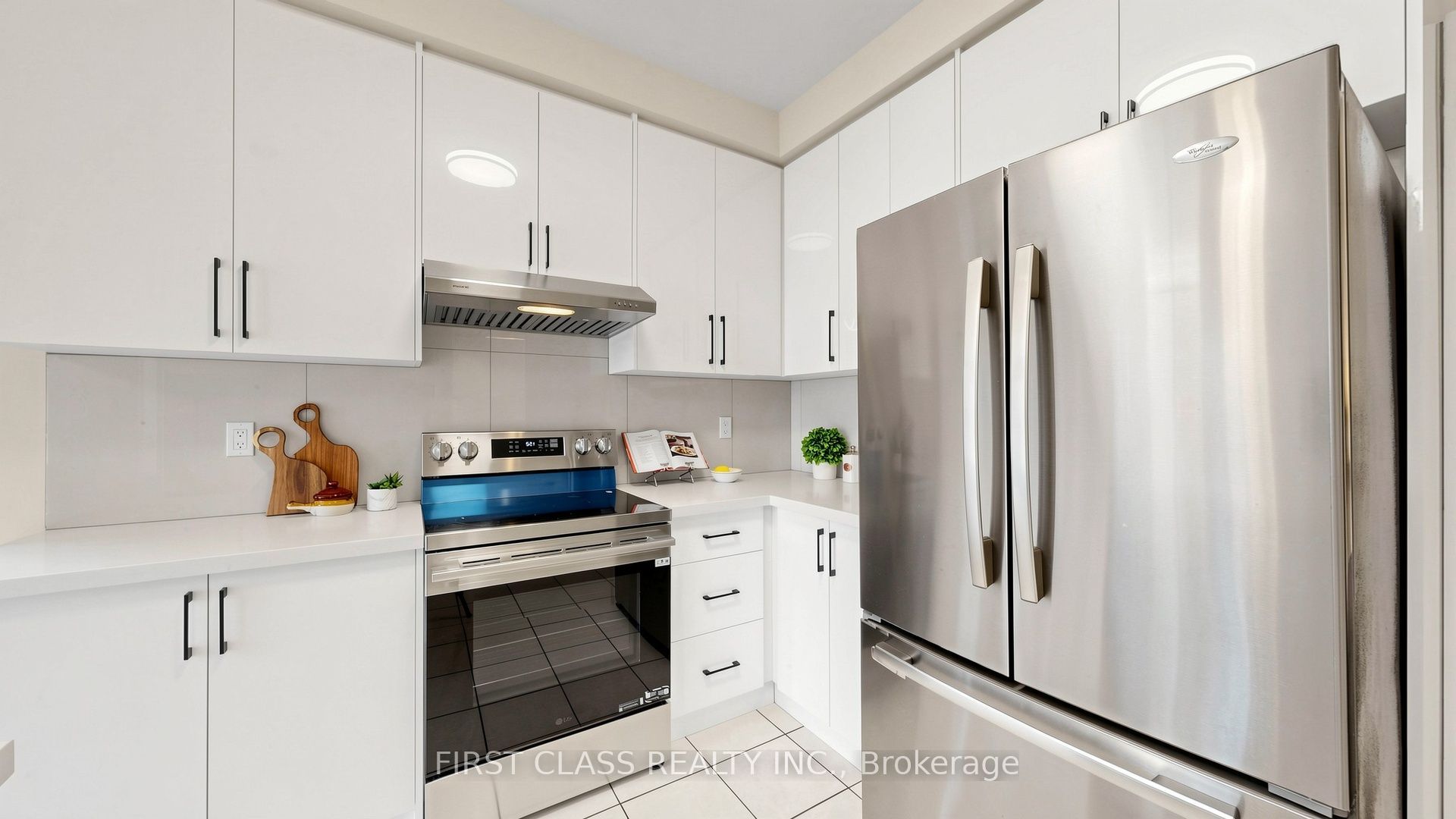 89 Castan Avenue Property Photo 15