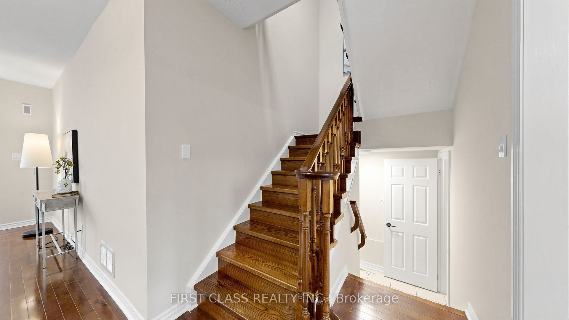 89 Castan Avenue Property Photo 20