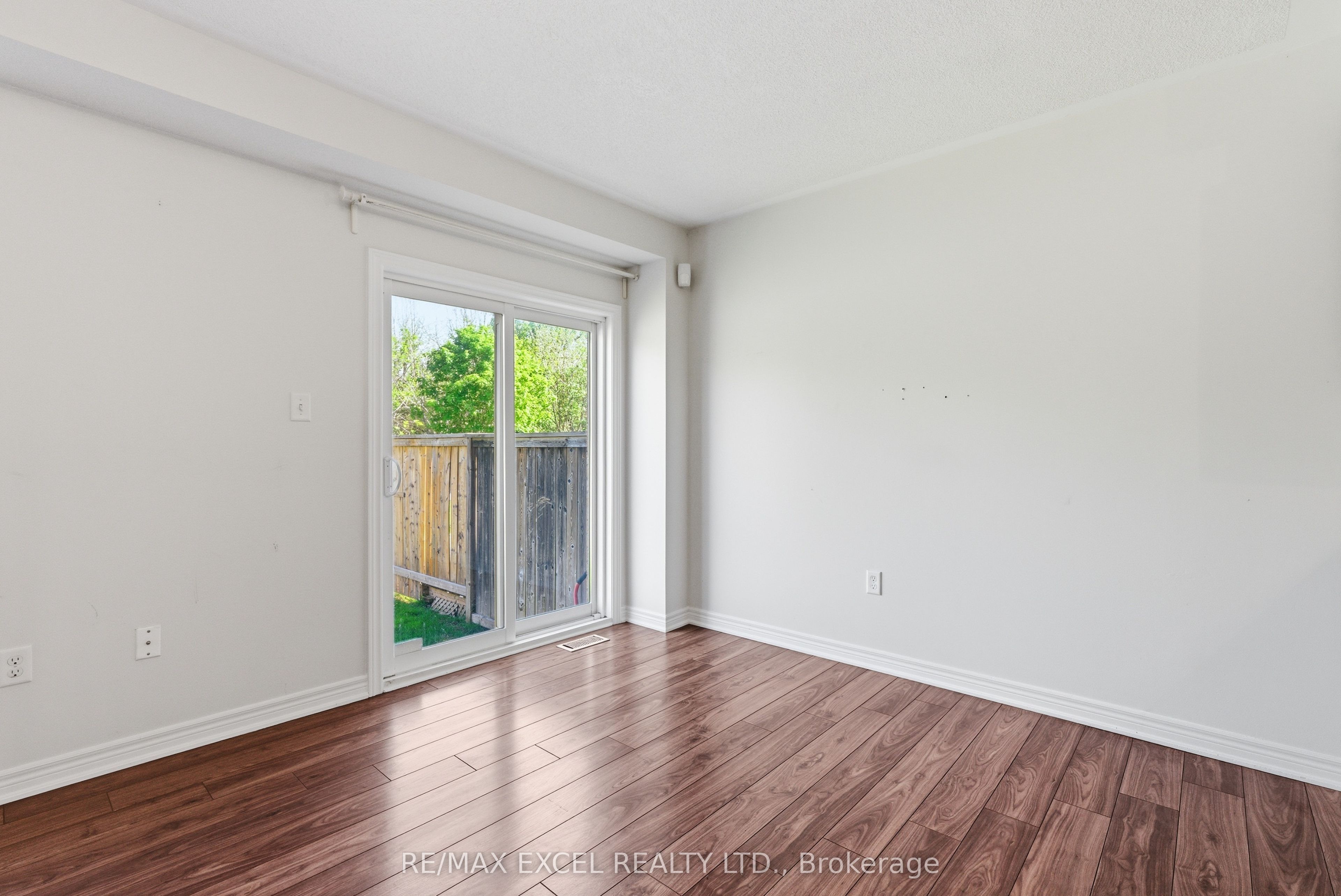 65 Northwest Passage Property Photo 9