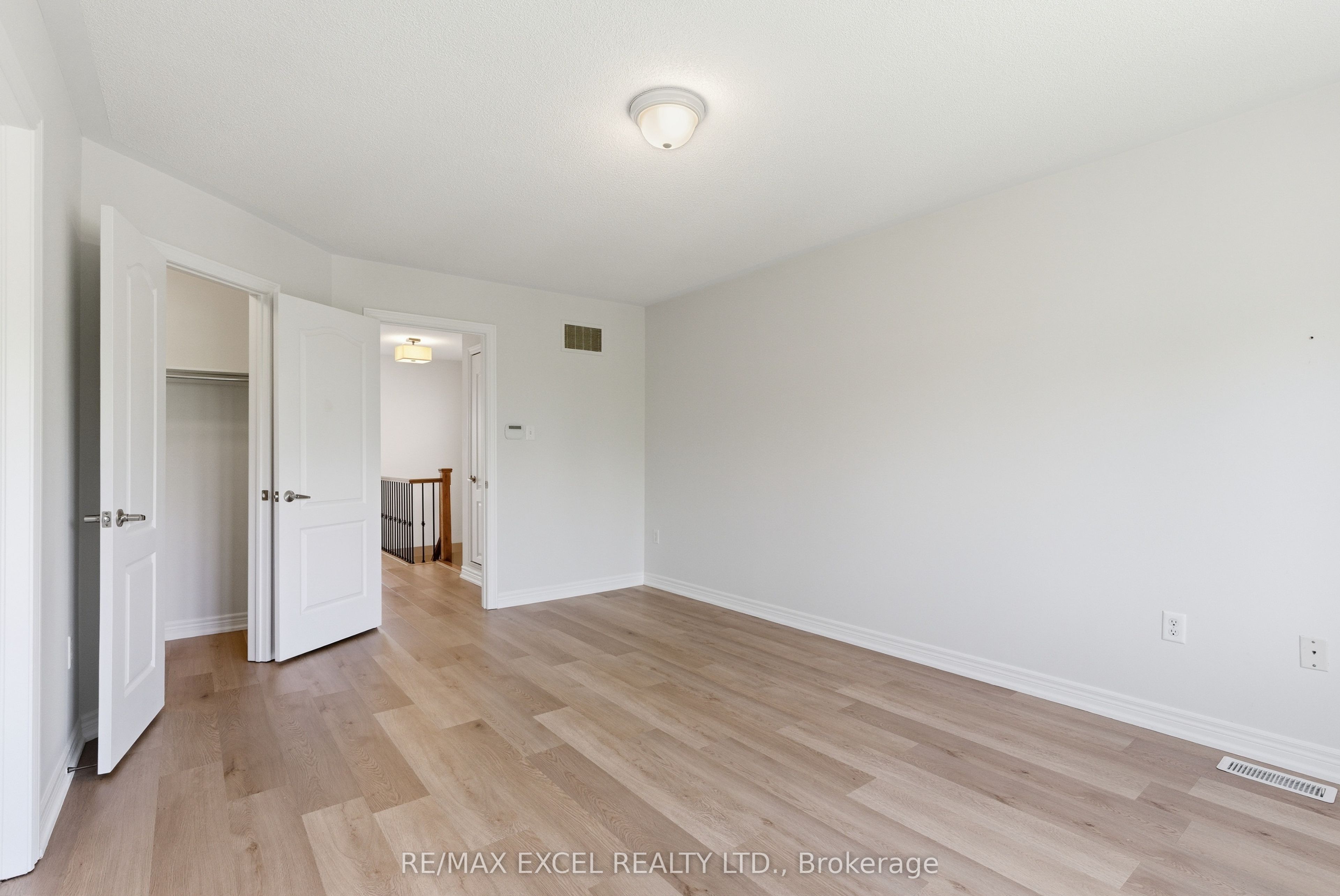65 Northwest Passage Property Photo 14