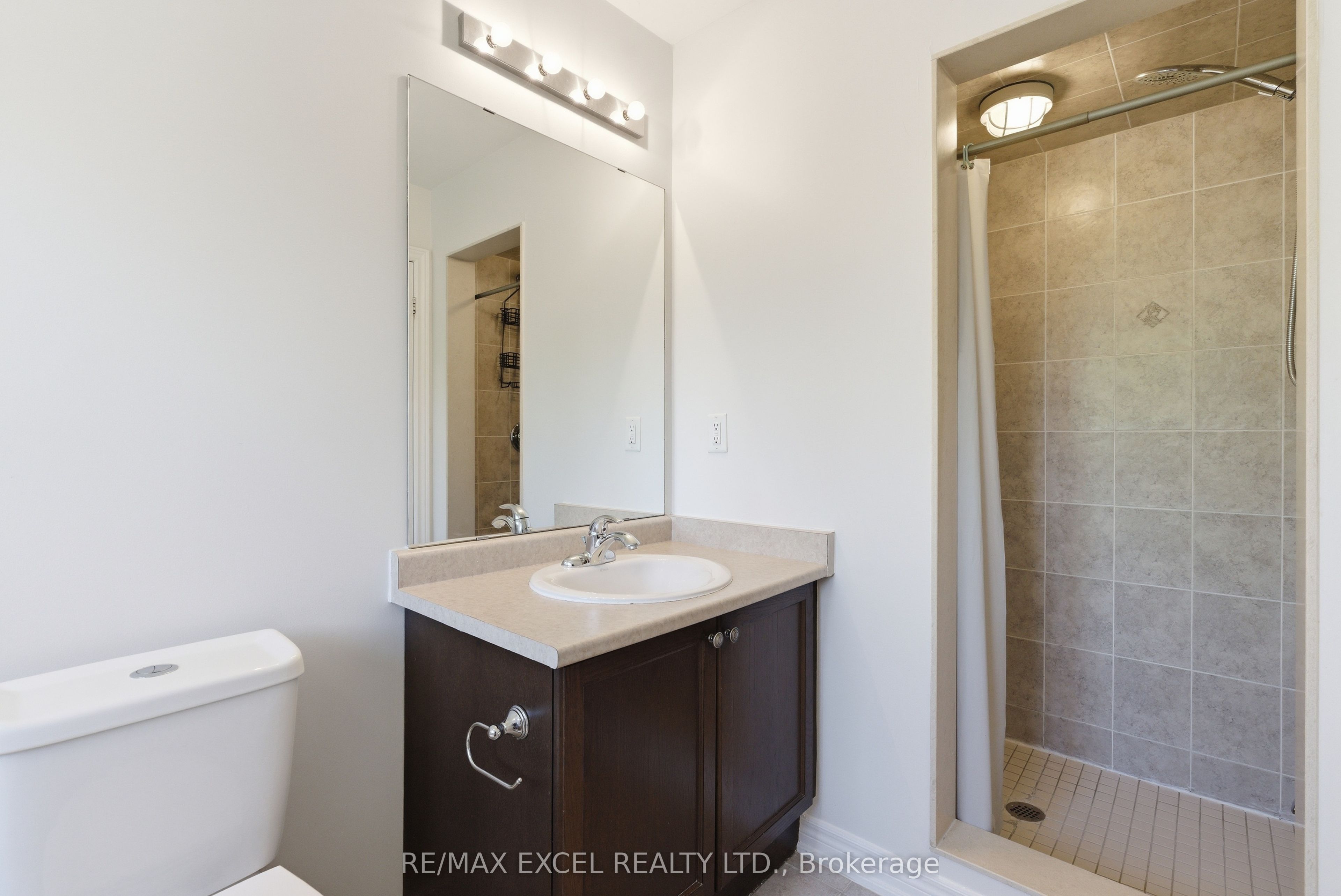 65 Northwest Passage Property Photo 16