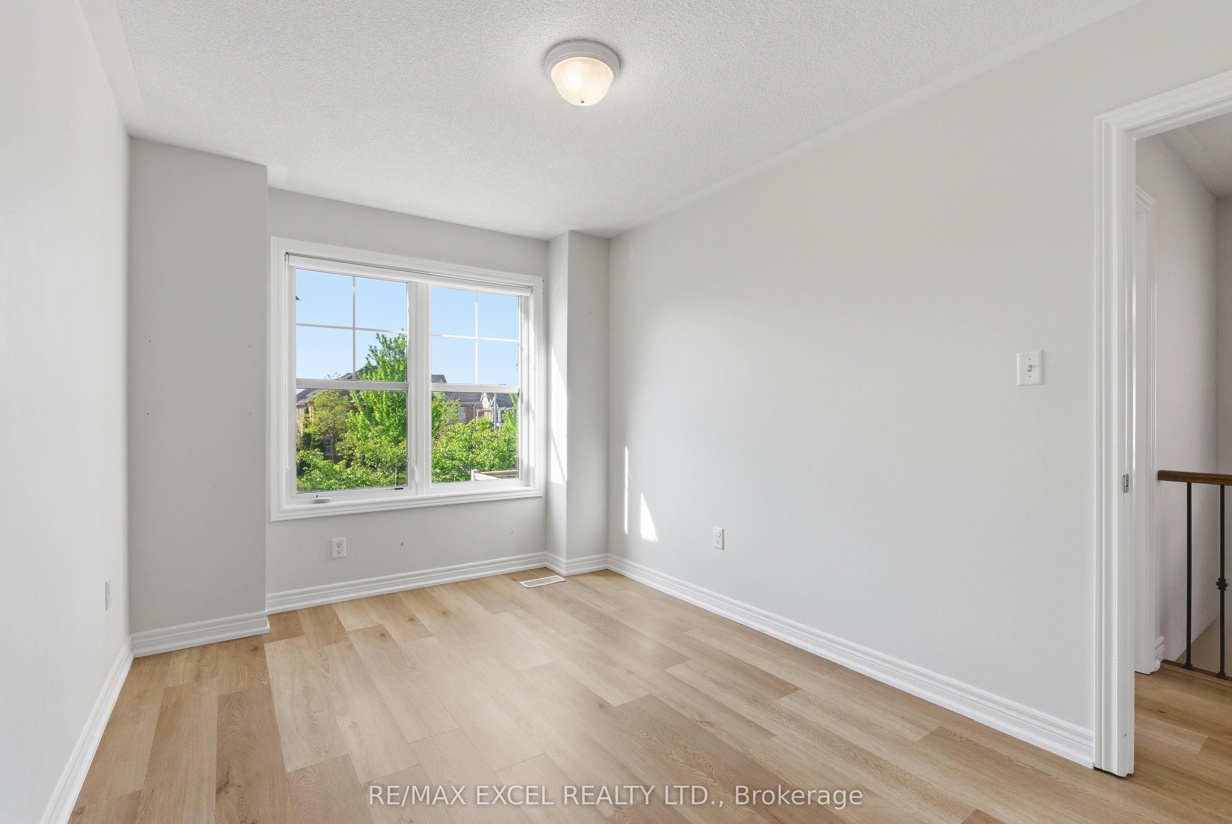65 Northwest Passage Property Photo 19