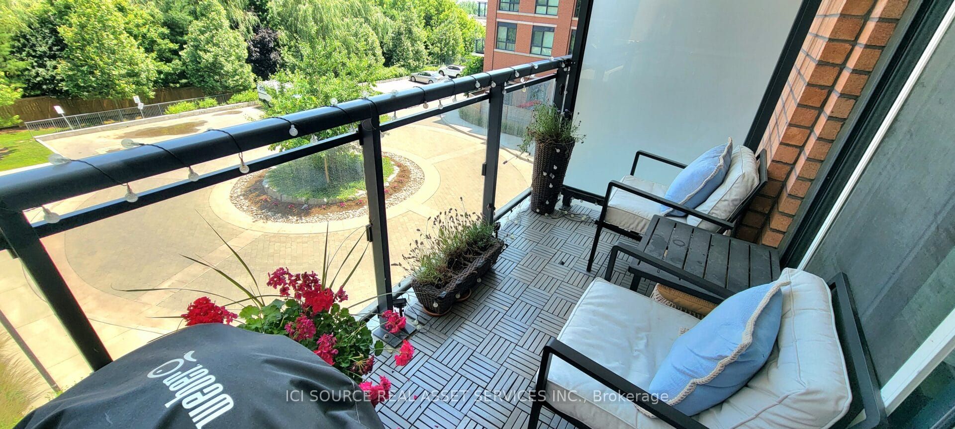 11611 Yonge Street 301 Property Photo 5