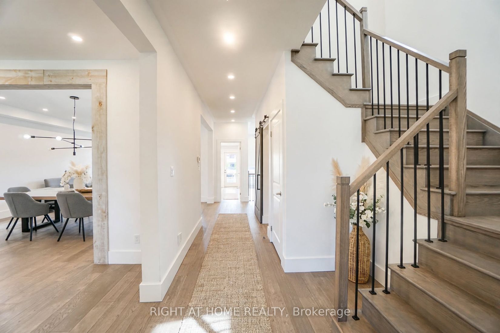 96 Inverness Way Property Photo 21