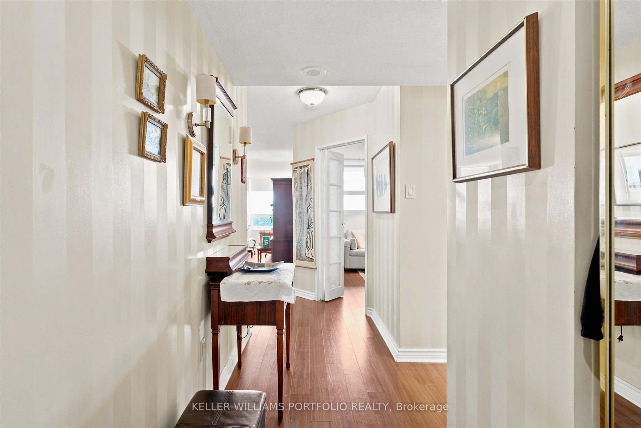 7601 Bathurst Street 515 Property Photo 6