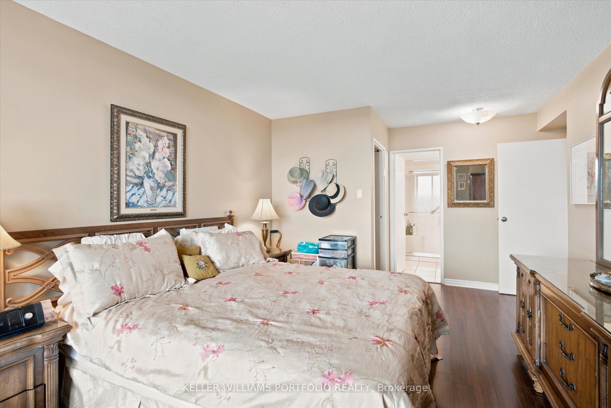 7601 Bathurst Street 515 Property Photo 27