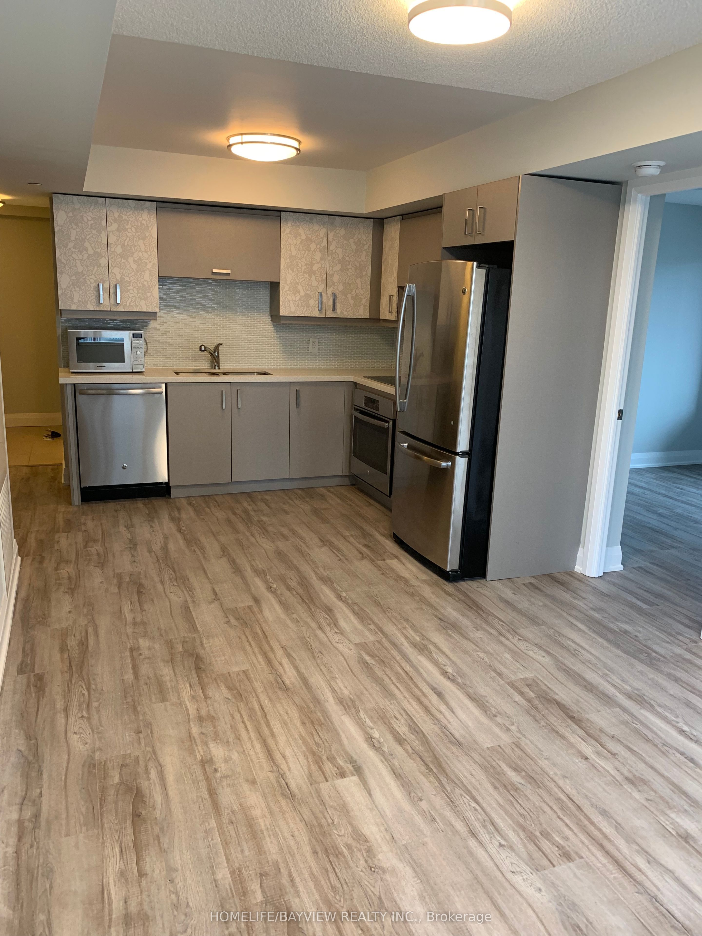 18 Uptown Drive #710 Property Photo 5
