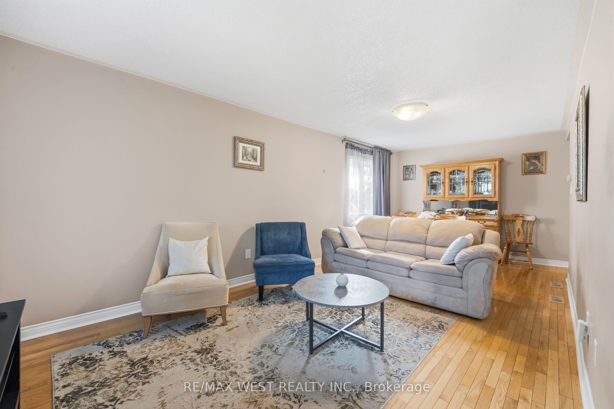 149 Deerglen Terrace Property Photo 6