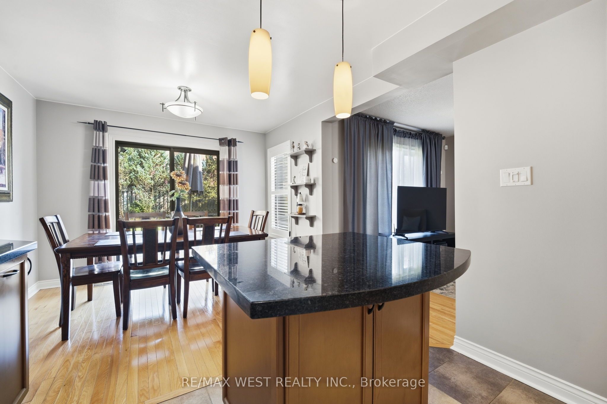 149 Deerglen Terrace Property Photo 11