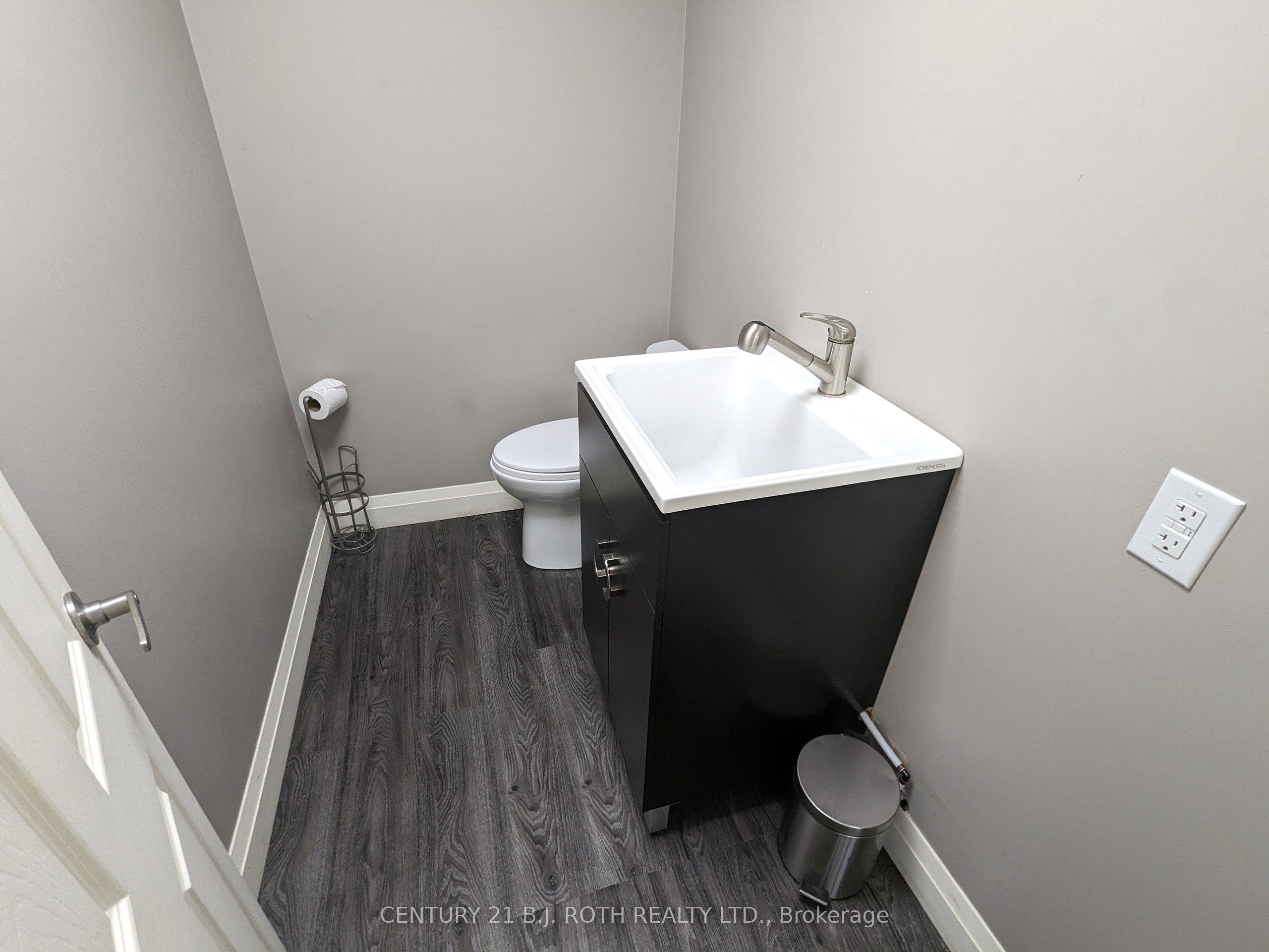 1364 Killarney Beach Road 1 Property Photo 7