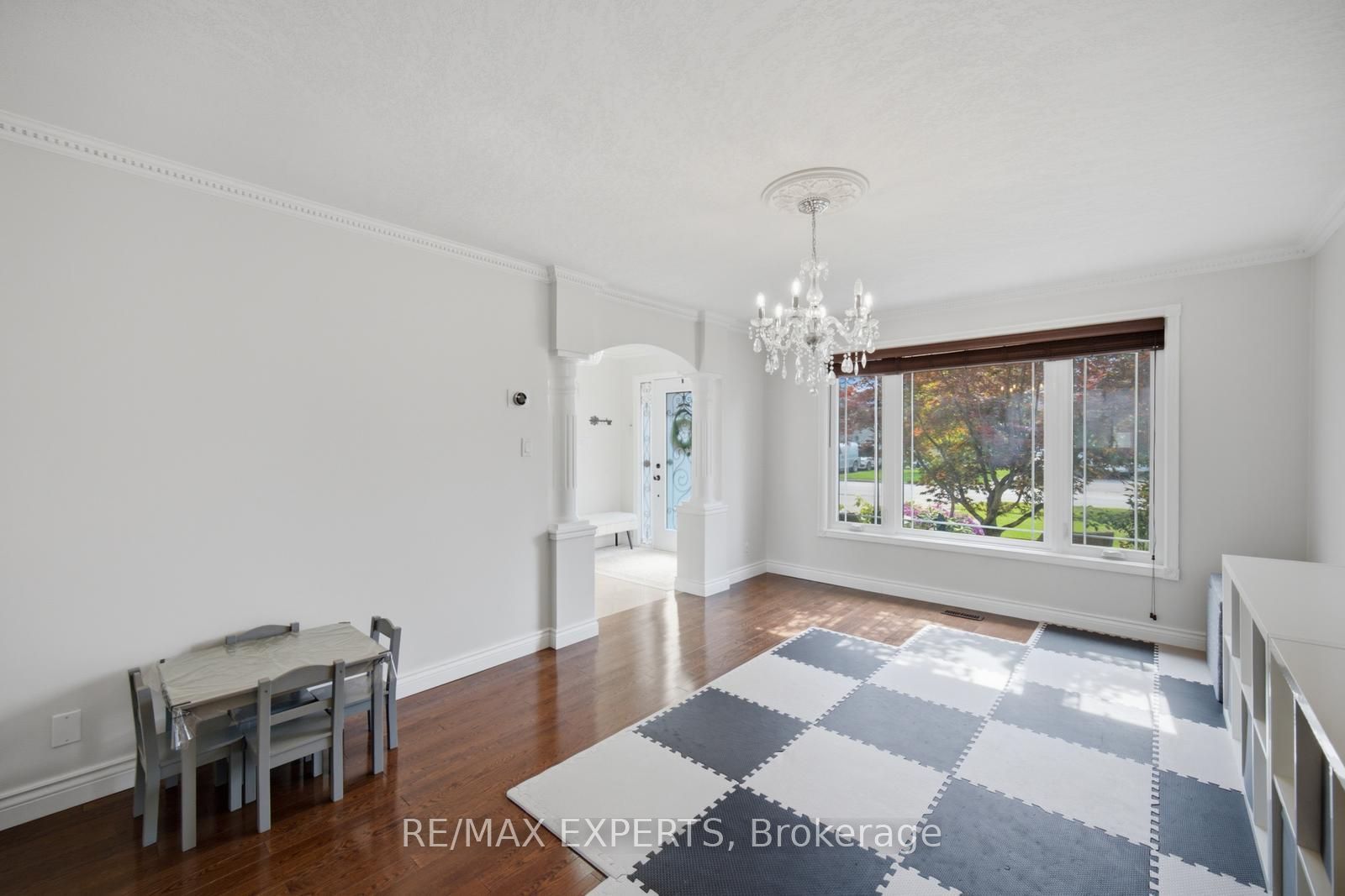 444 Maplegrove Avenue Property Photo 13