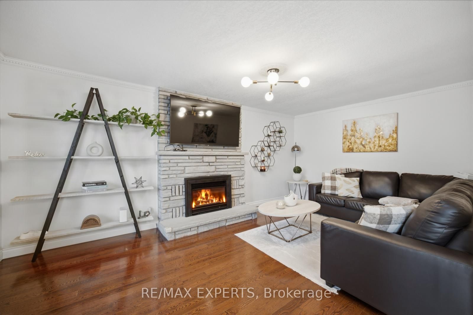 444 Maplegrove Avenue Property Photo 19