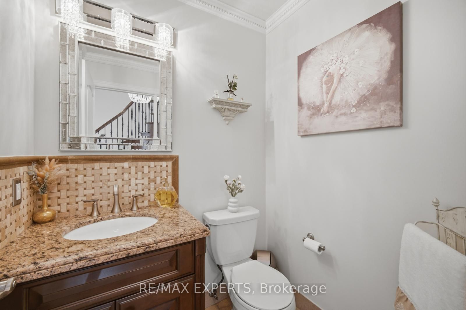 444 Maplegrove Avenue Property Photo 23