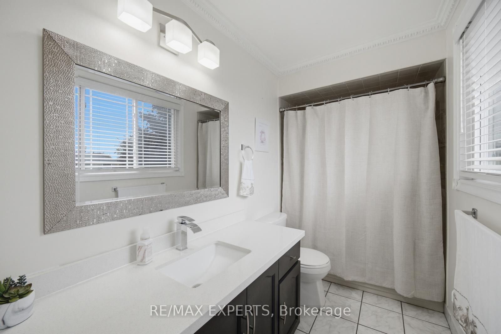 444 Maplegrove Avenue Property Photo 28