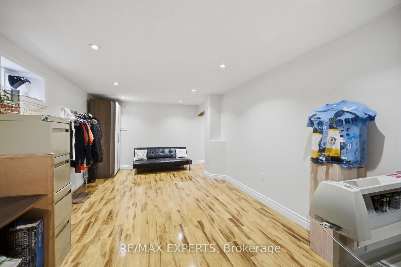 444 Maplegrove Avenue Property Photo 41