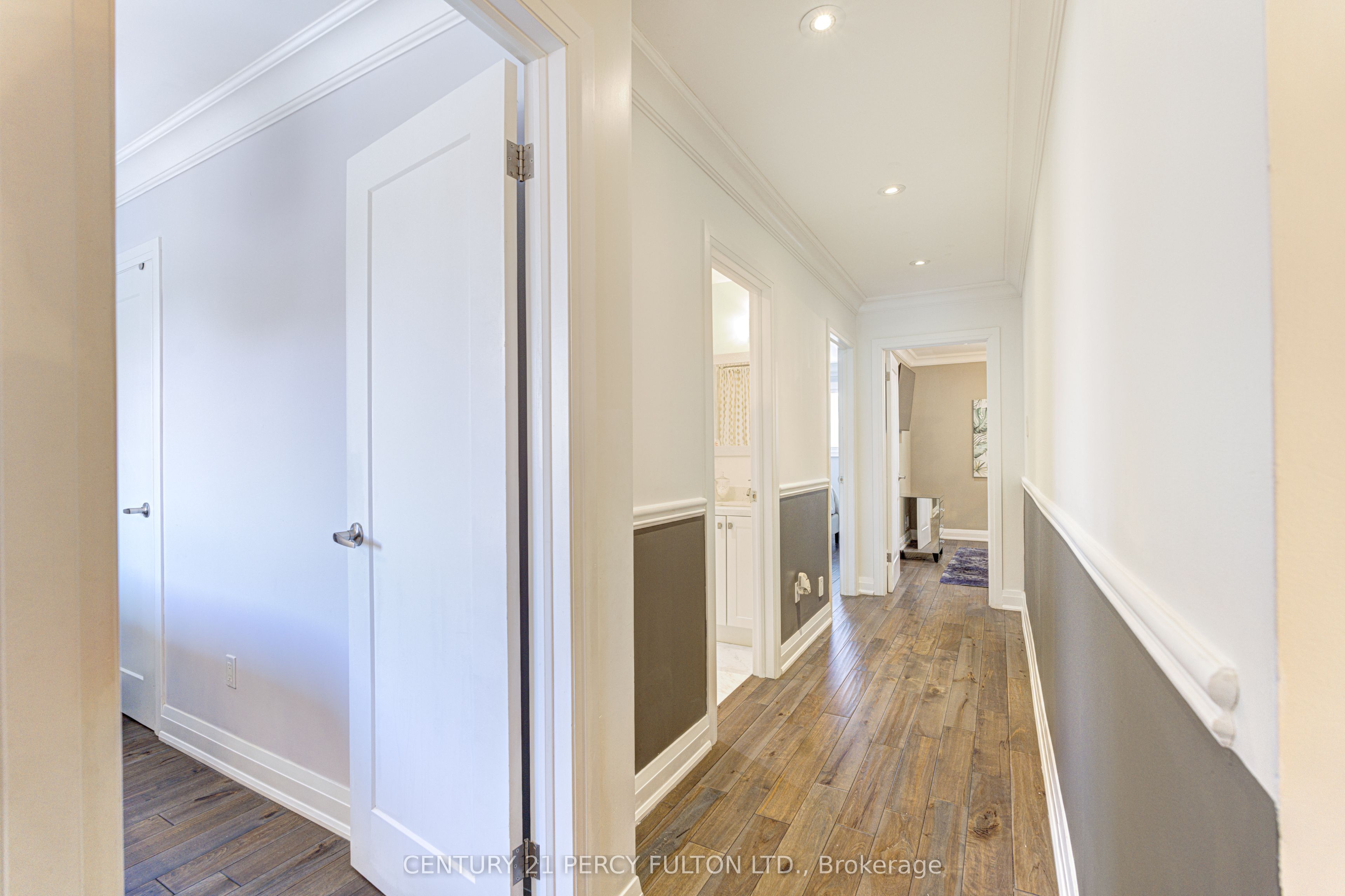 109 Woodcroft Lane Property Photo 25