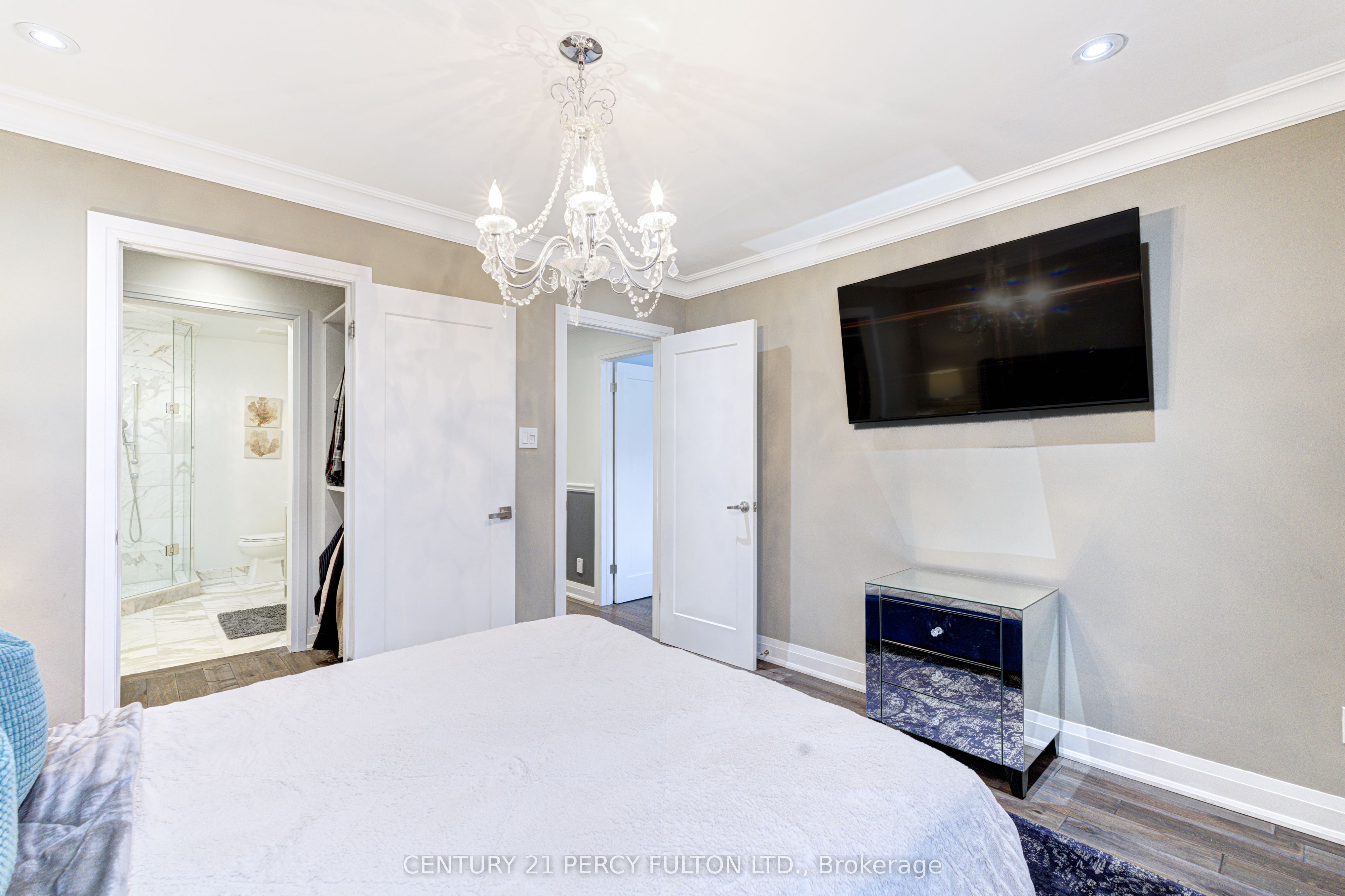 109 Woodcroft Lane Property Photo 31