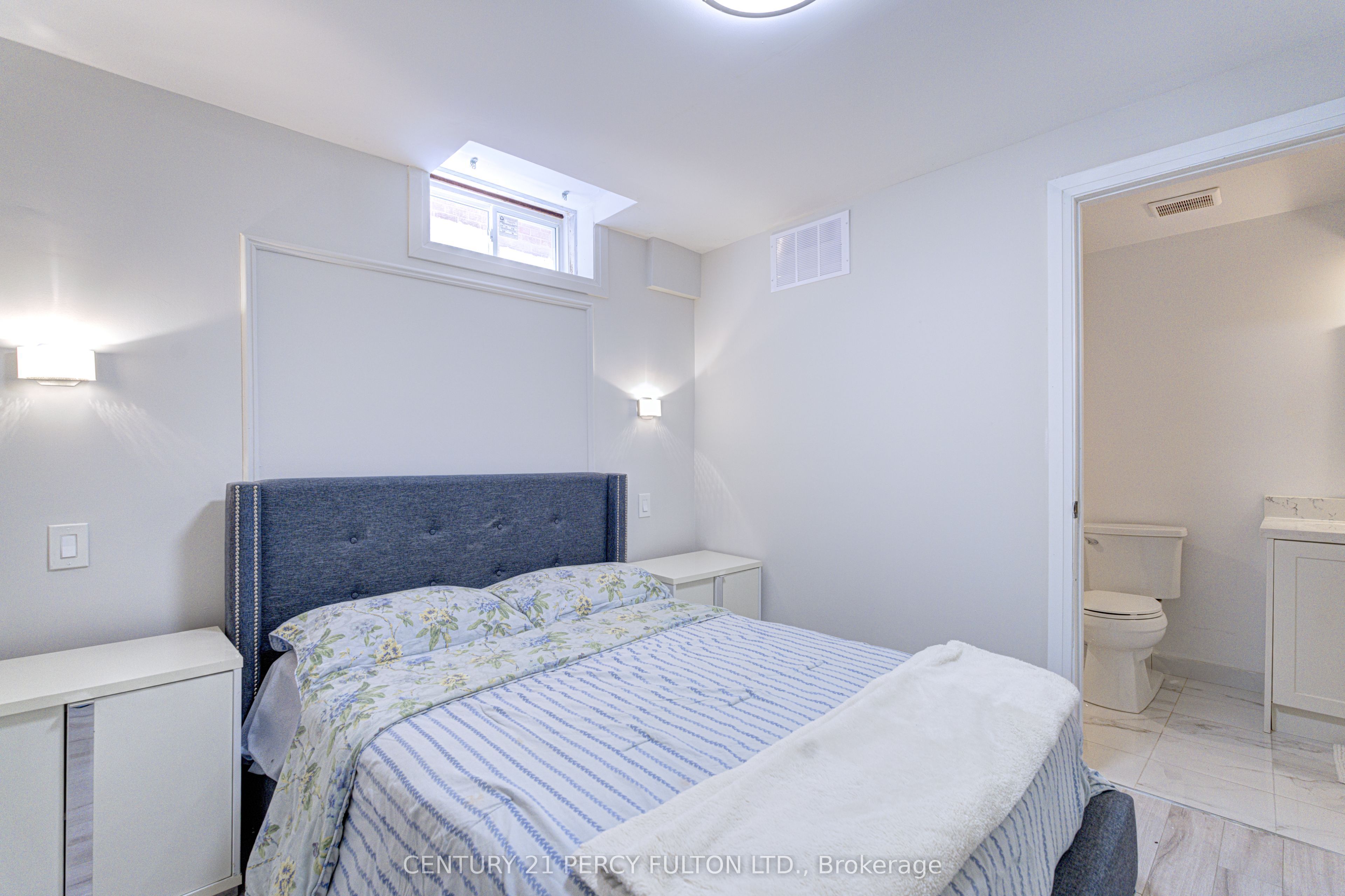 109 Woodcroft Lane Property Photo 42