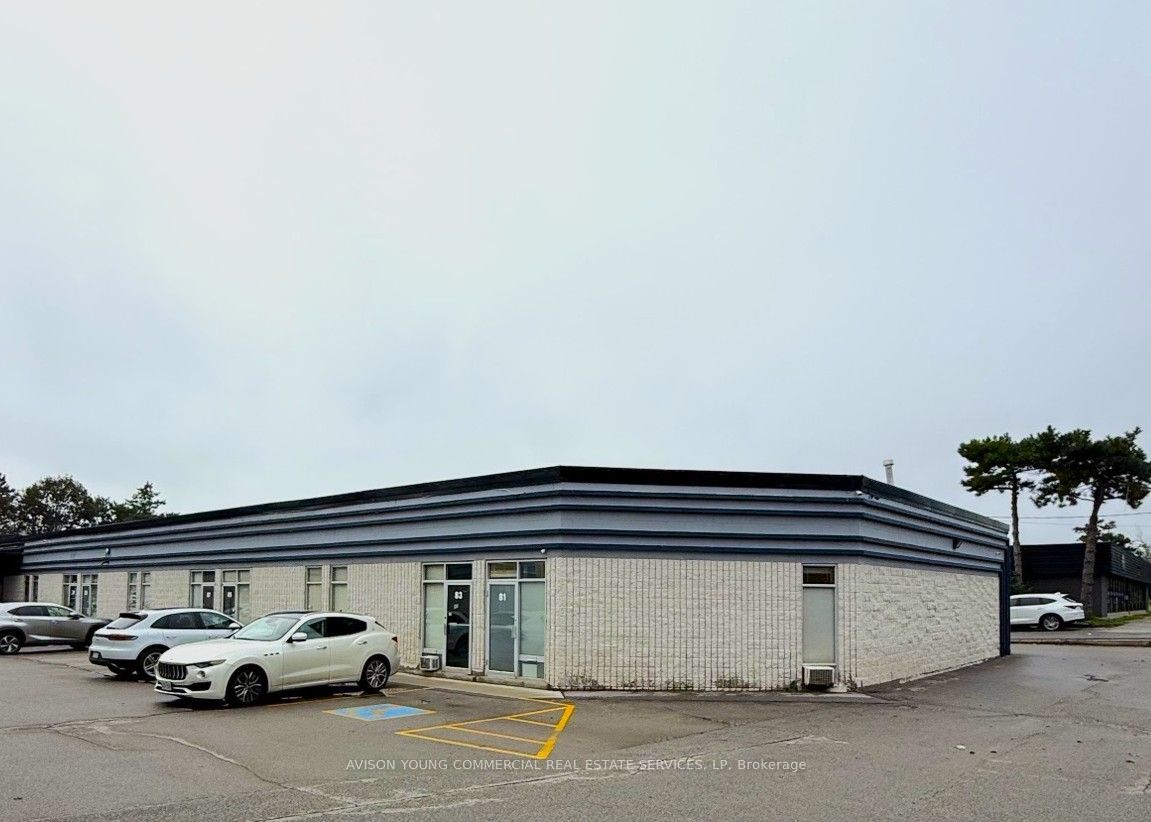 83-131 Telson Road Property Photo 1