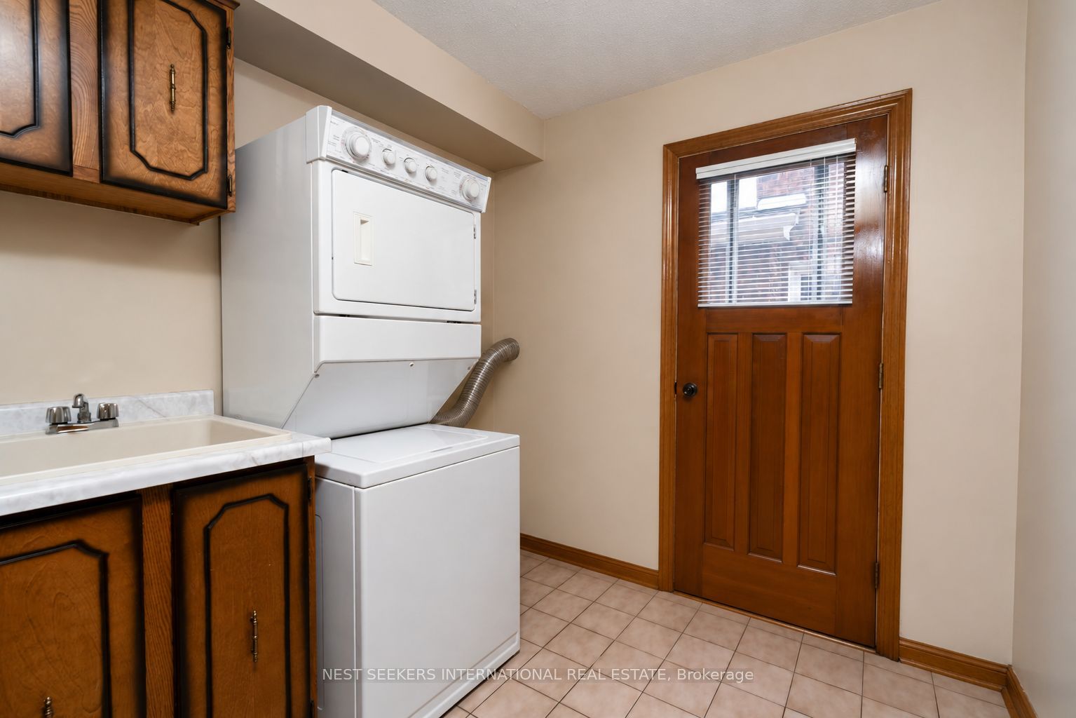 19 Kaiser Drive Property Photo 7