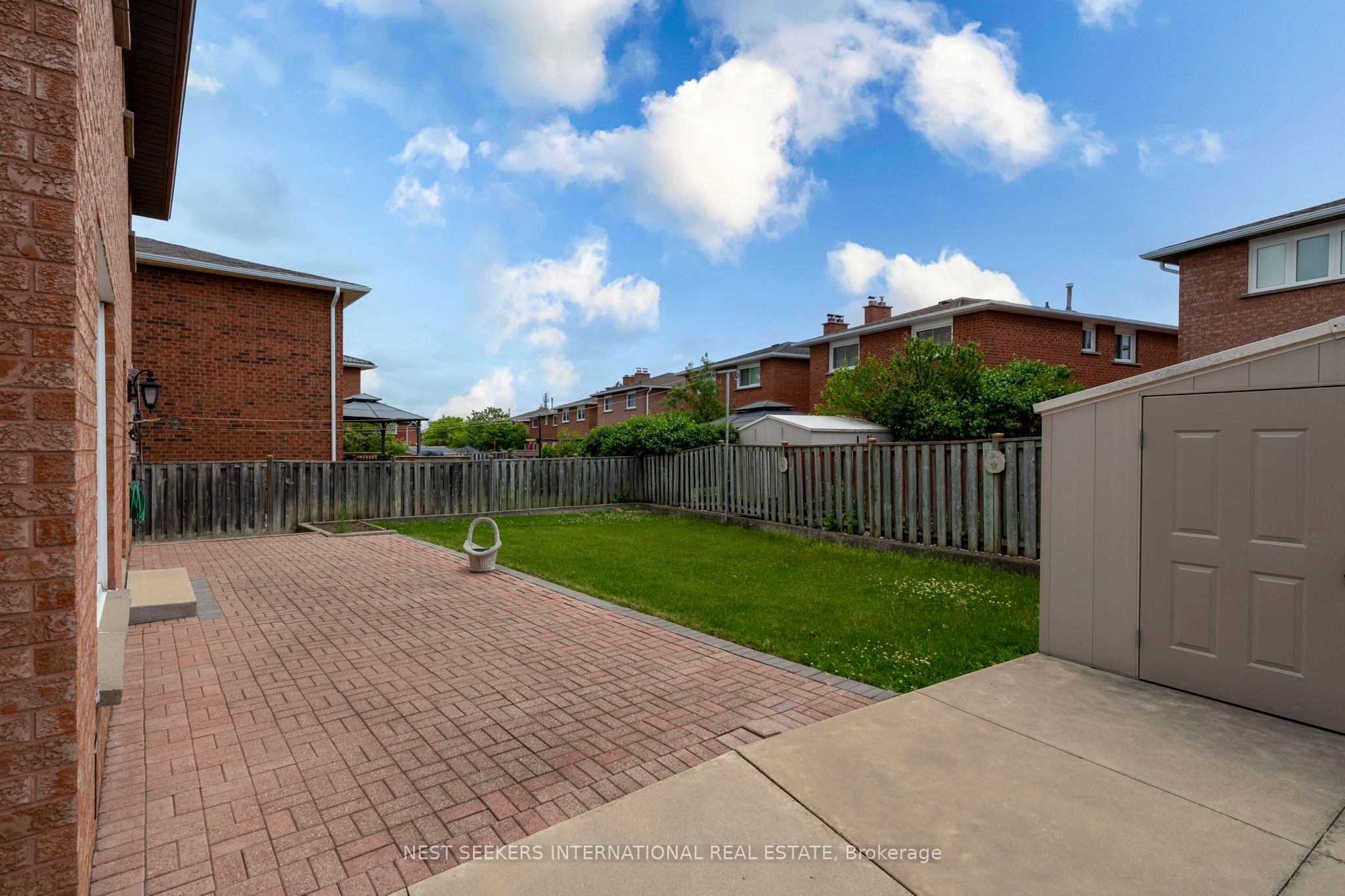 19 Kaiser Drive Property Photo 43