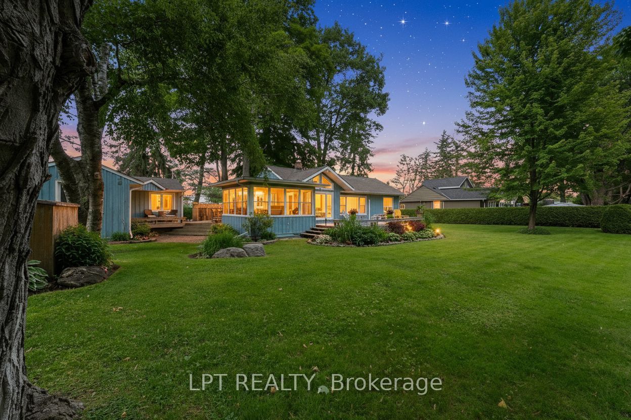 101 Hedge Road Property Photo 3