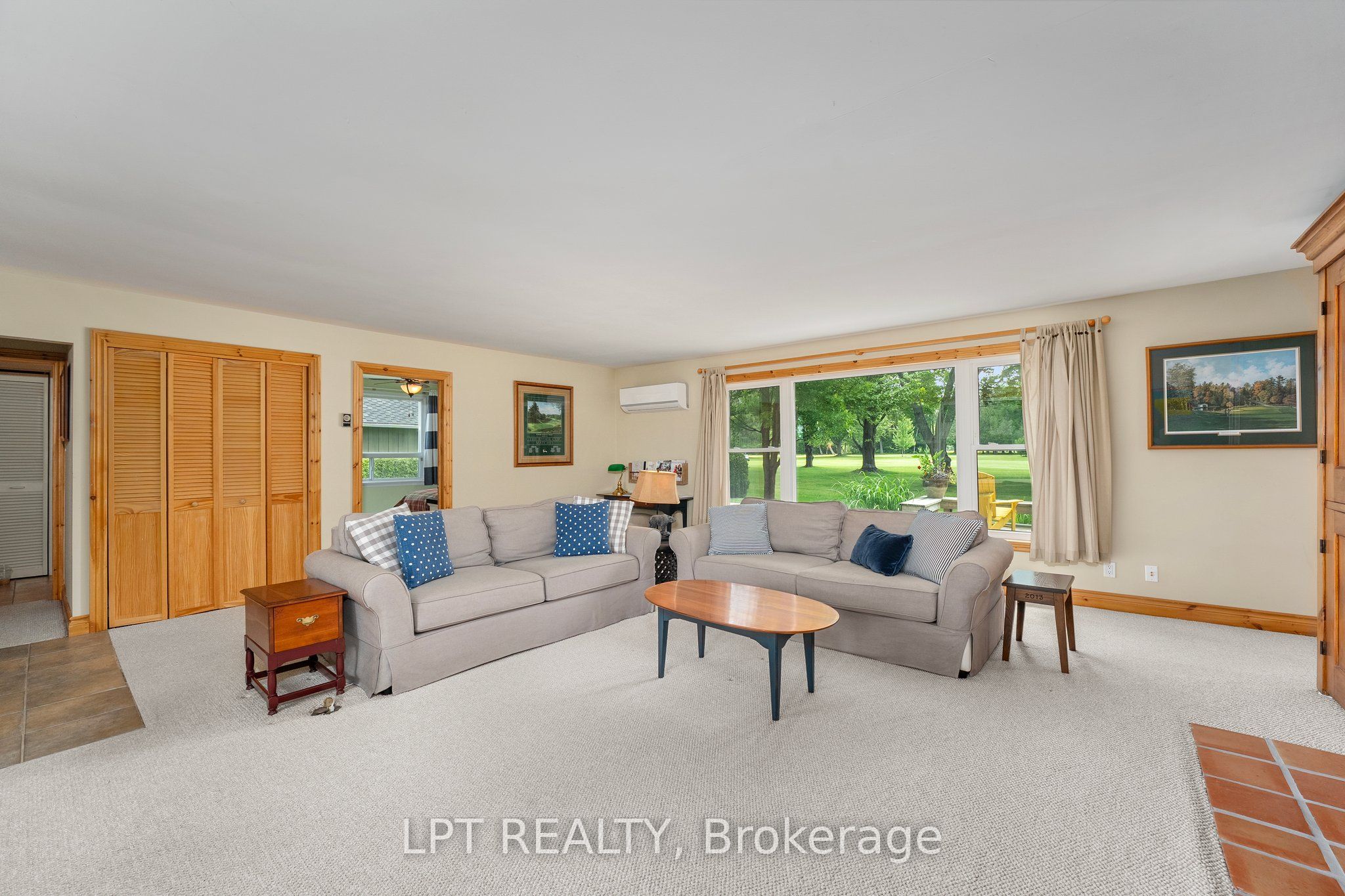 101 Hedge Road Property Photo 10