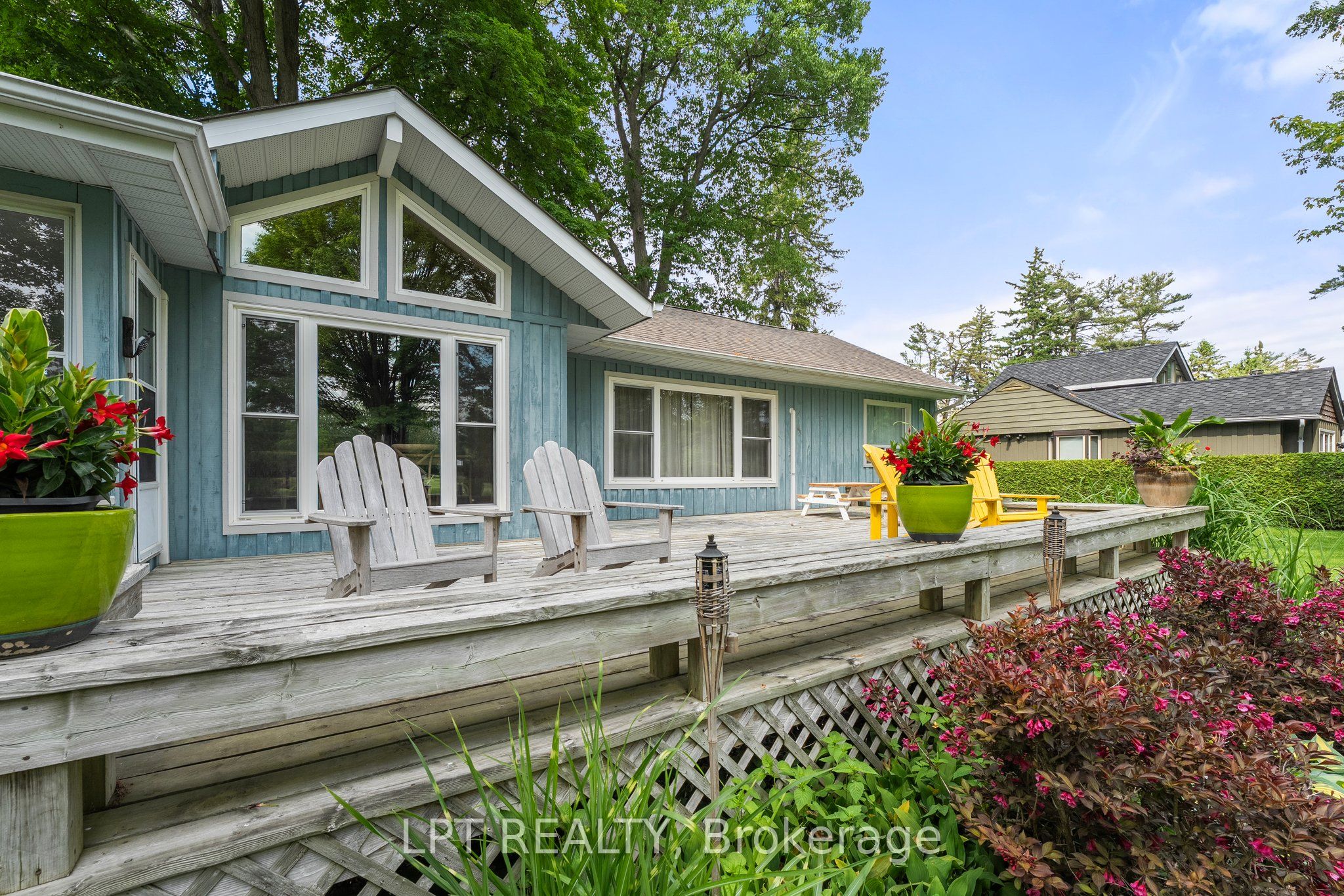101 Hedge Road Property Photo 36