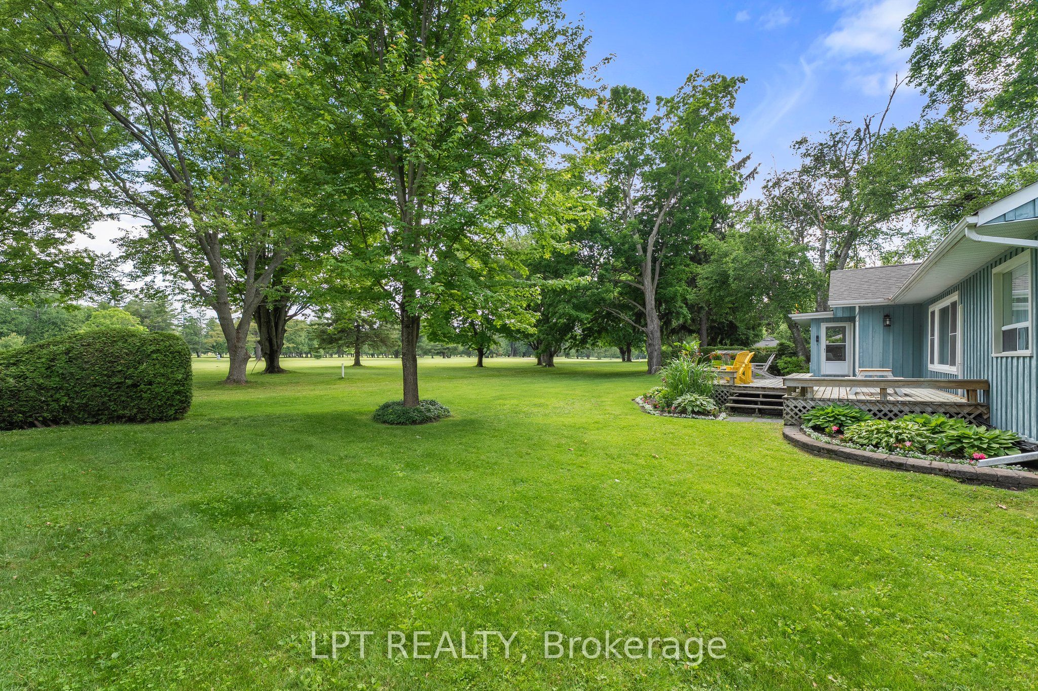 101 Hedge Road Property Photo 39