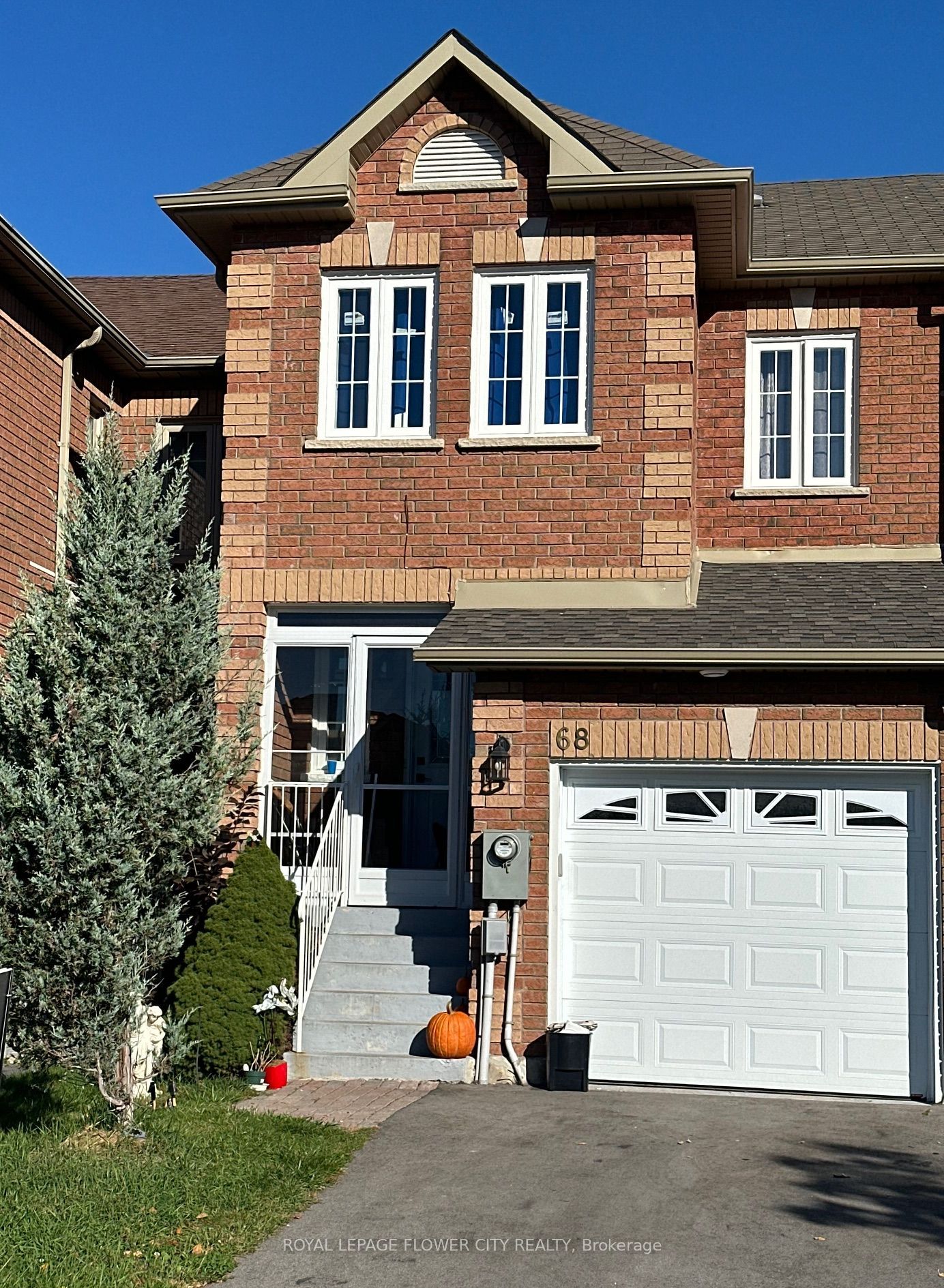 68 Denton Circle