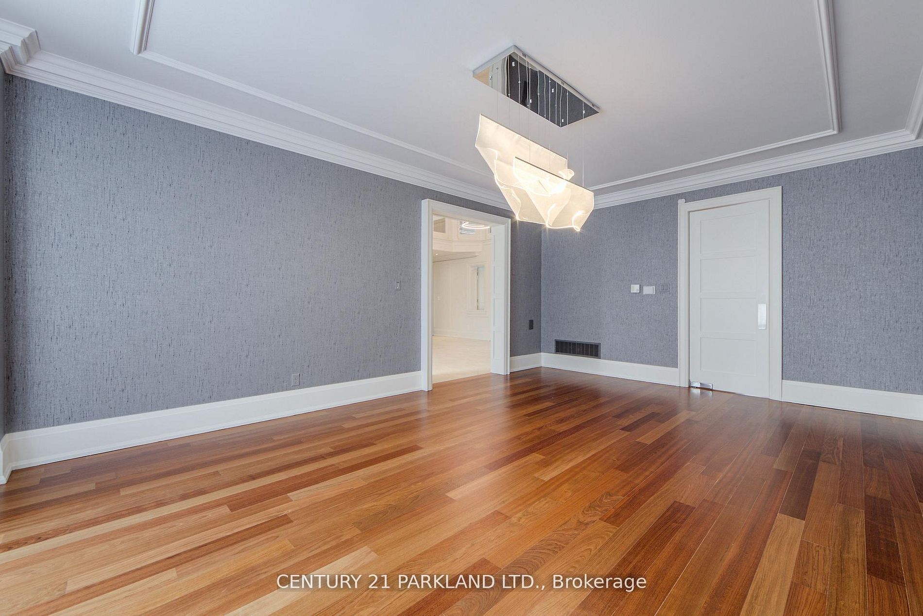 16 Flatbush Avenue Property Photo 12