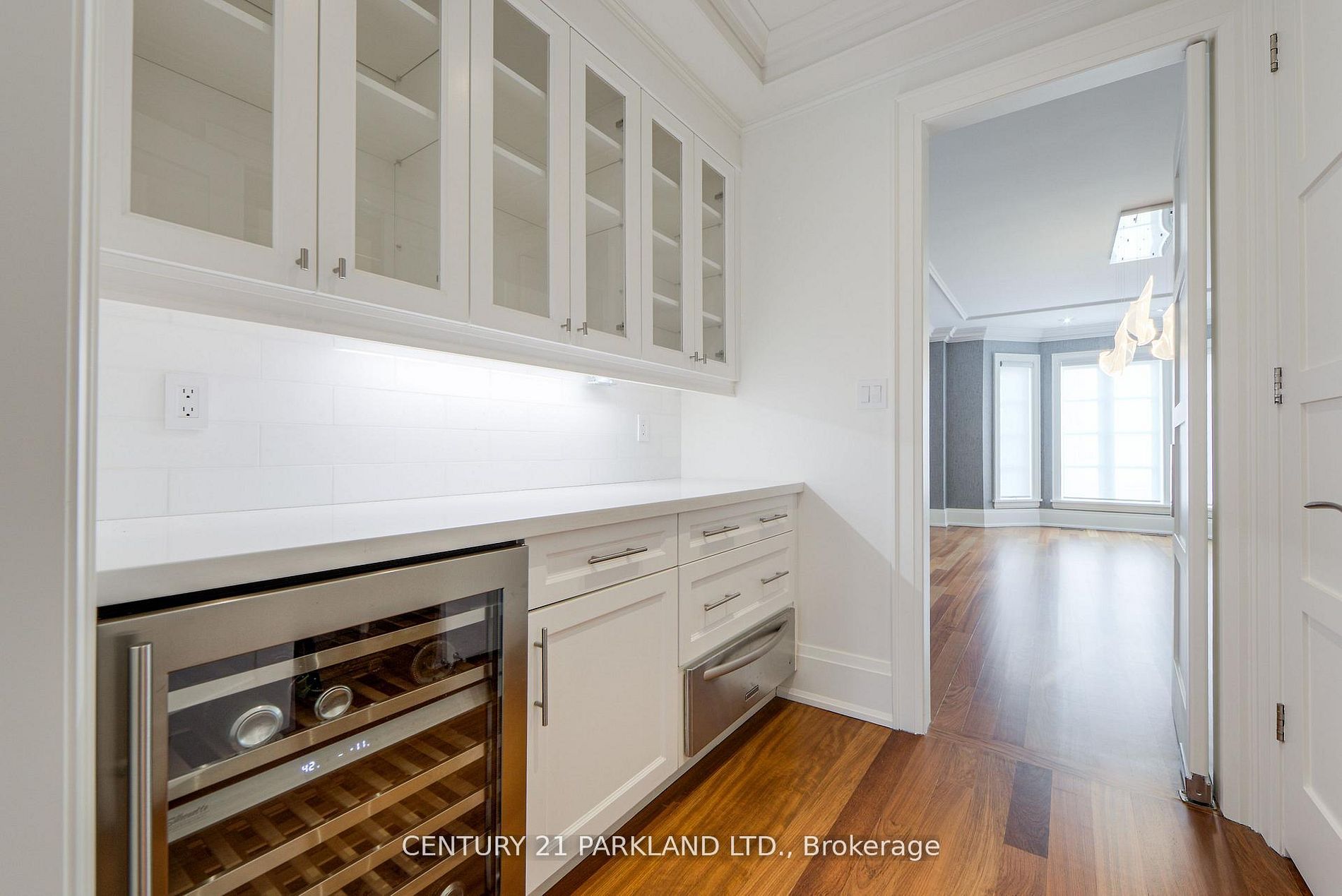 16 Flatbush Avenue Property Photo 15