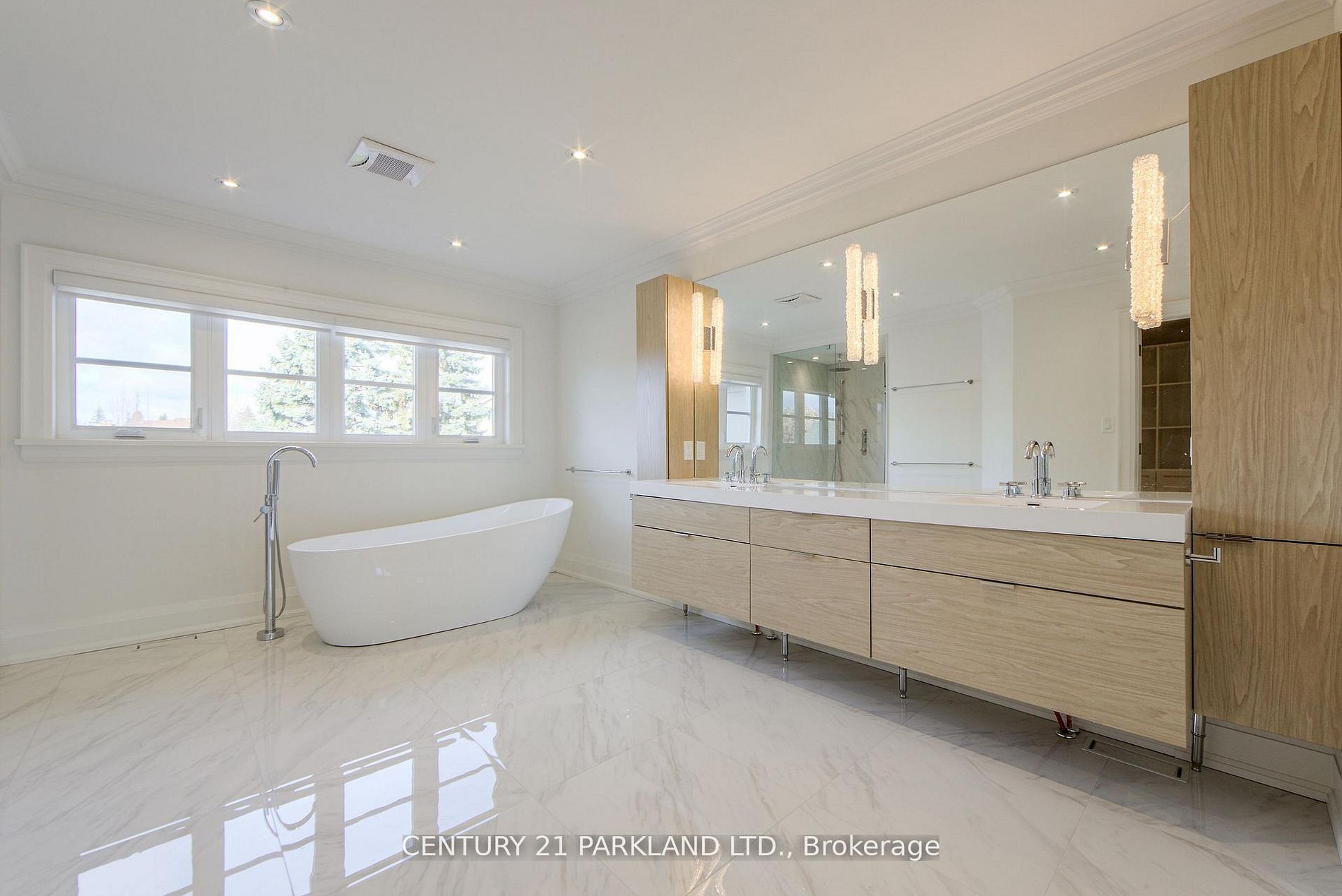16 Flatbush Avenue Property Photo 38