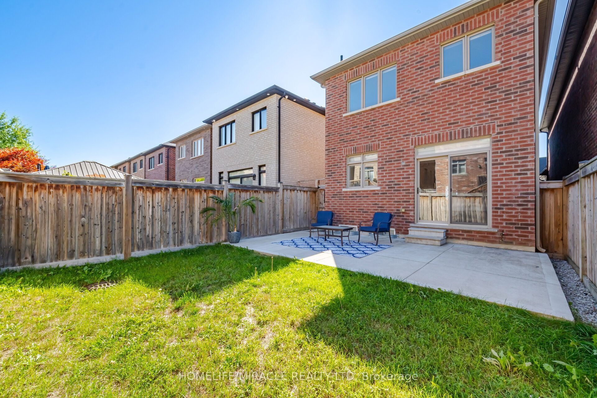 14 Zenith Avenue Property Photo 34