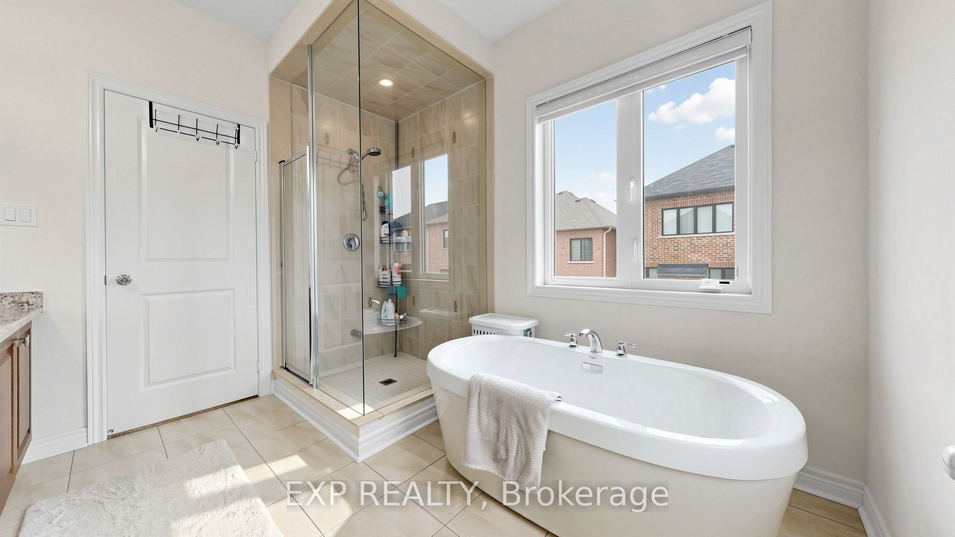34 Buttonleaf Crescent Property Photo 24