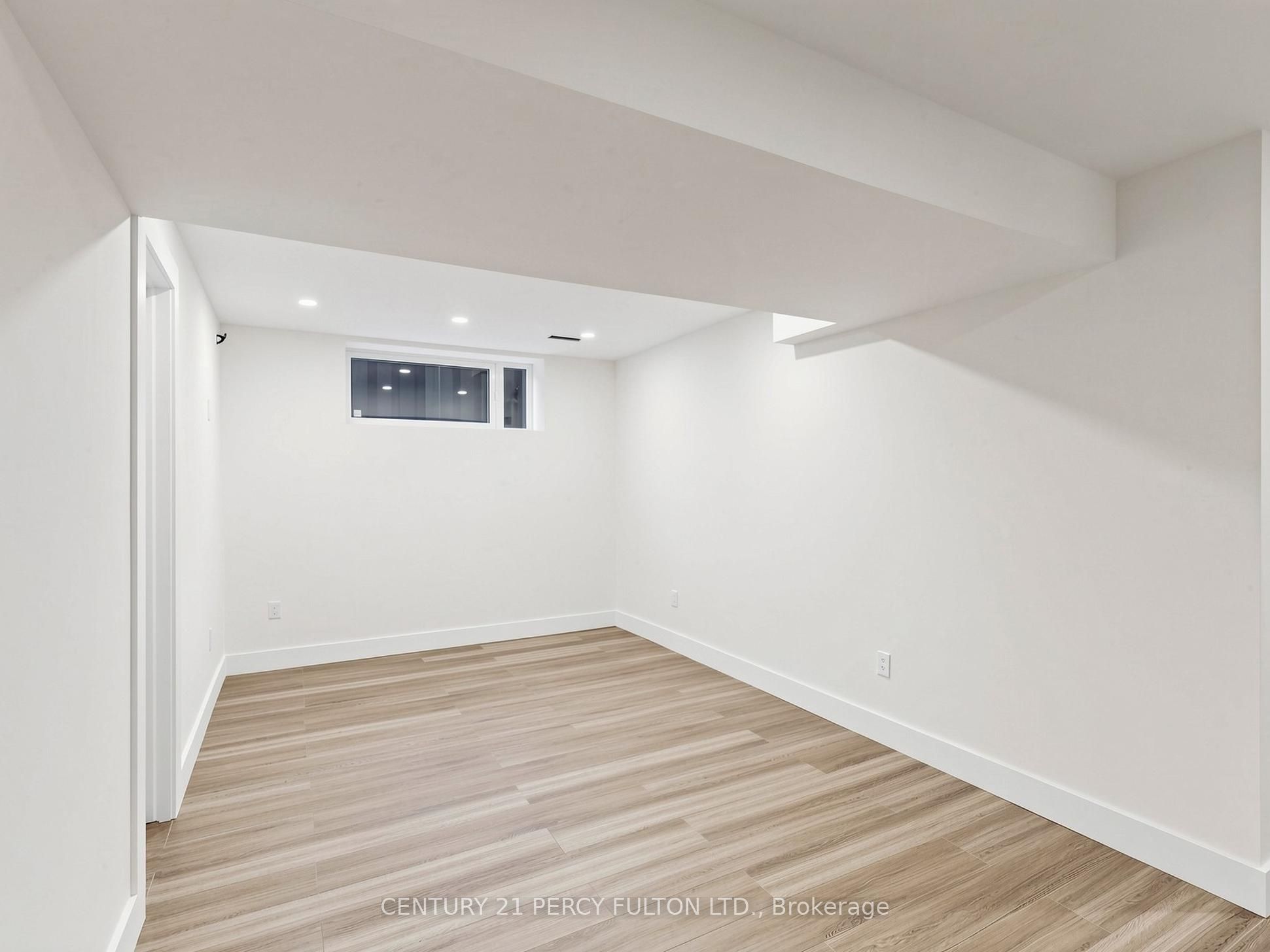 18 Wyman Crescent Property Photo 25