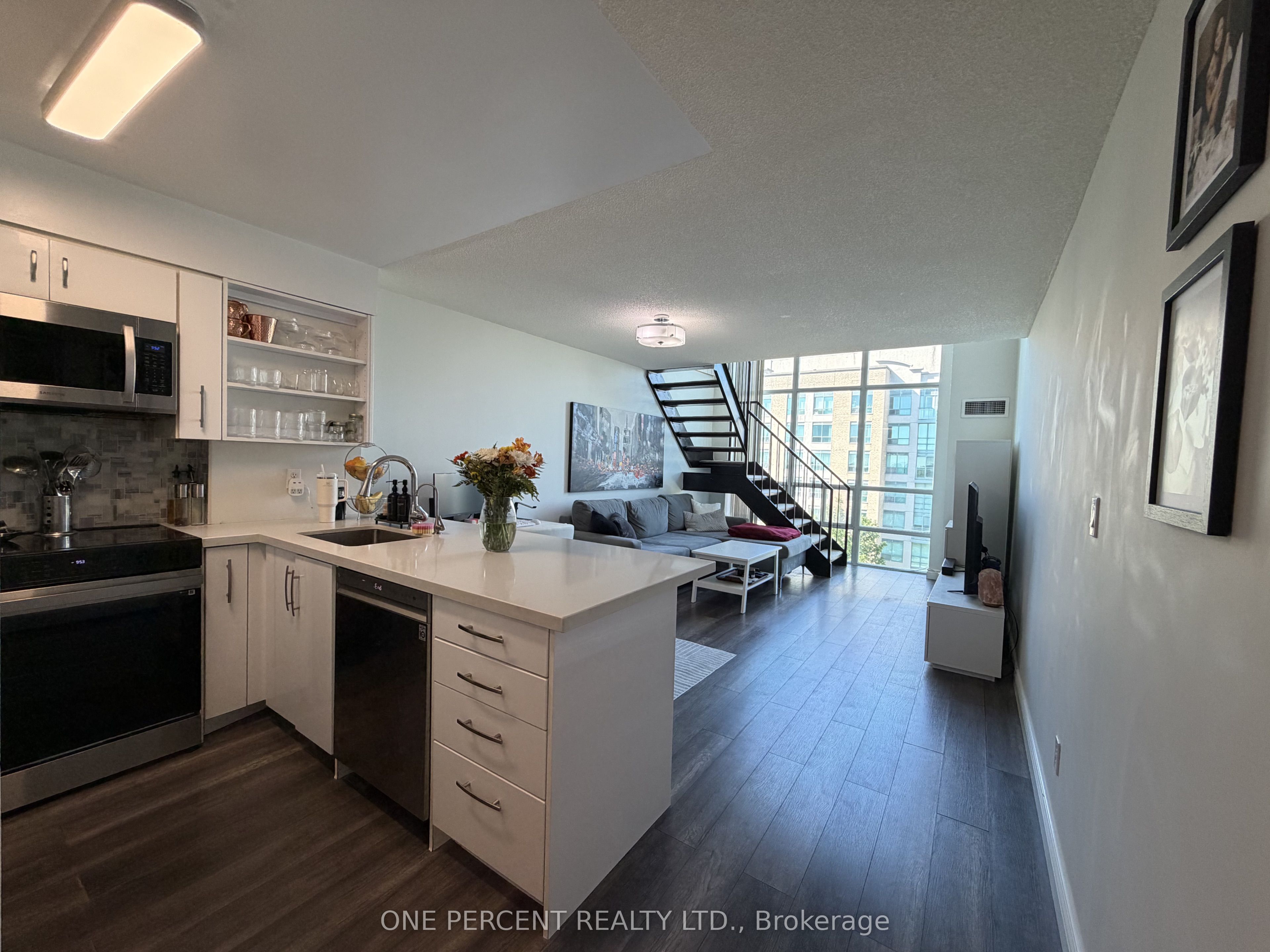 3 Ellesmere Street 607 Property Photo 7