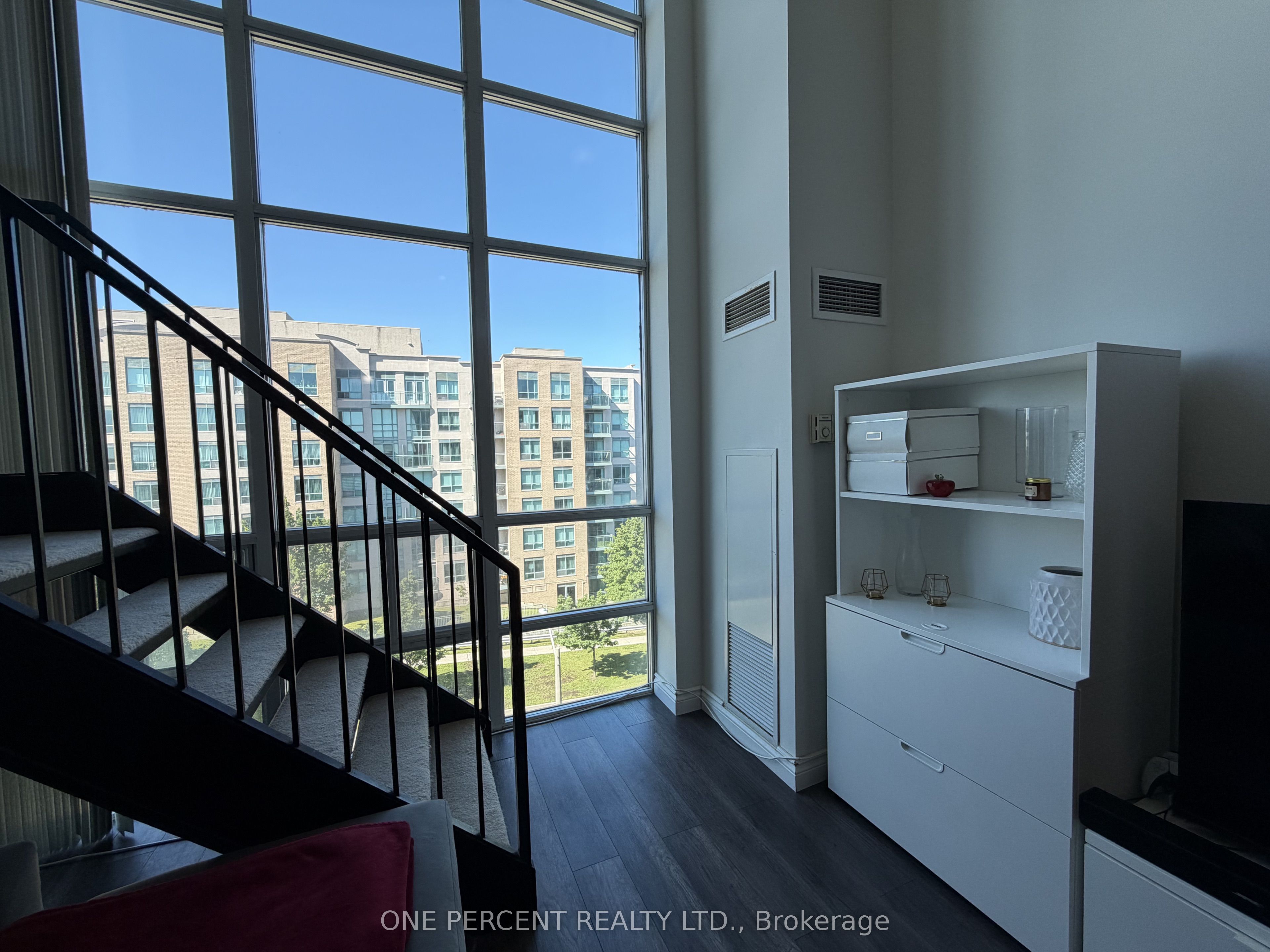 3 Ellesmere Street 607 Property Photo 17